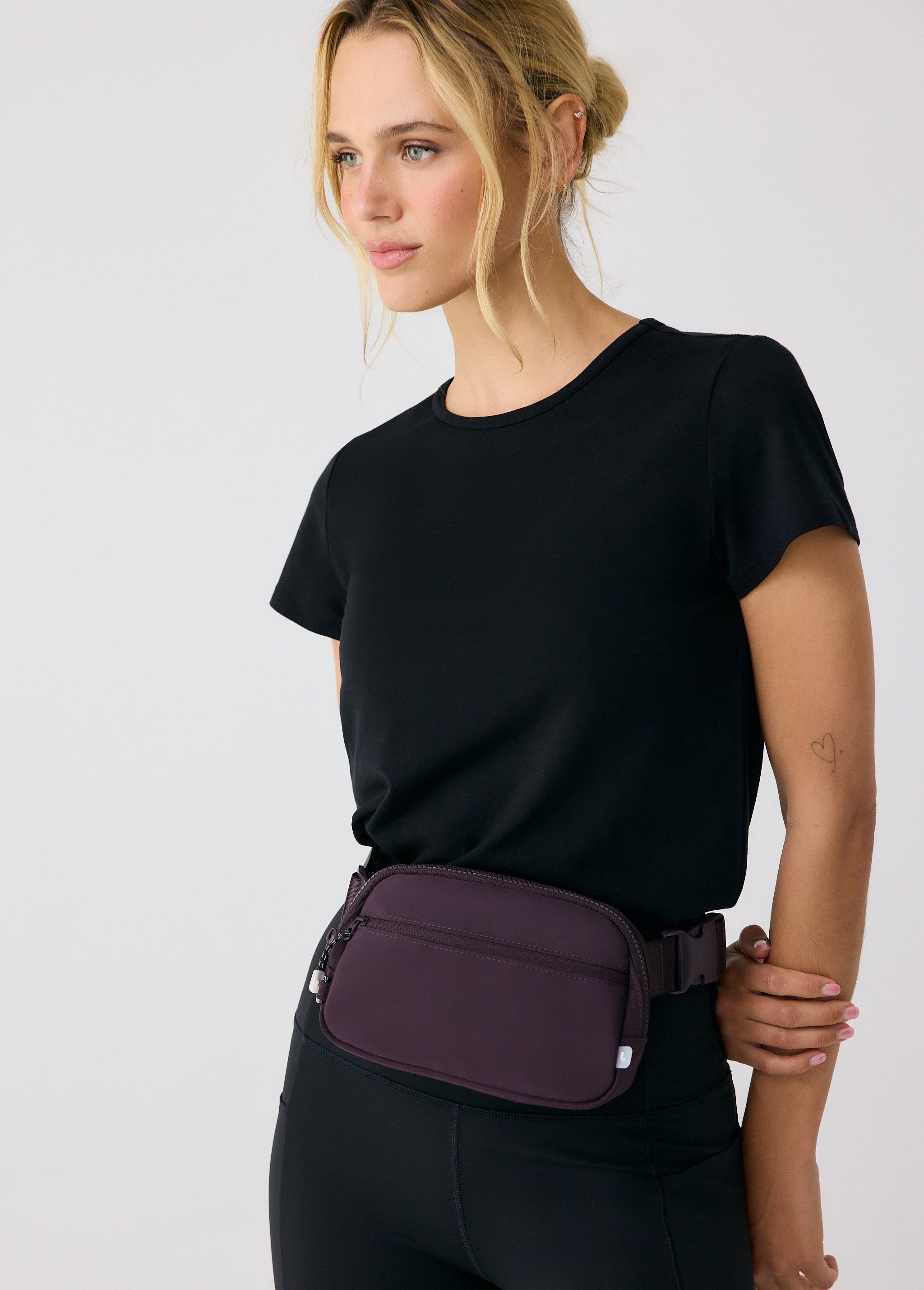 Lolë Jamie Belt Bag in Fig plum — the classic and timeless Jamie Belt Bag