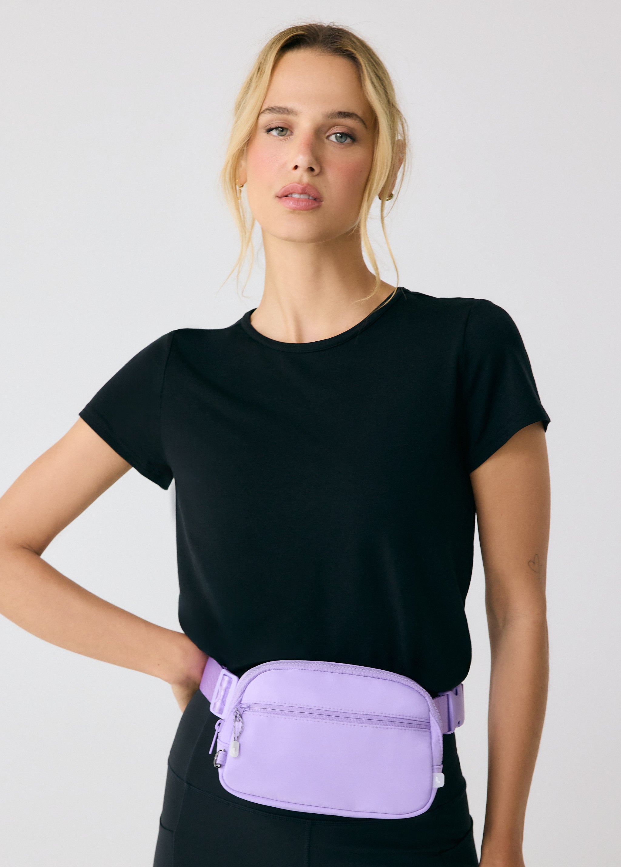 Lolë Jamie Belt Bag in Taro lilac — the classic and timeless Jamie Belt Bag