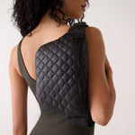 Lolë Taylor 3l Quilted Belt Bag in black