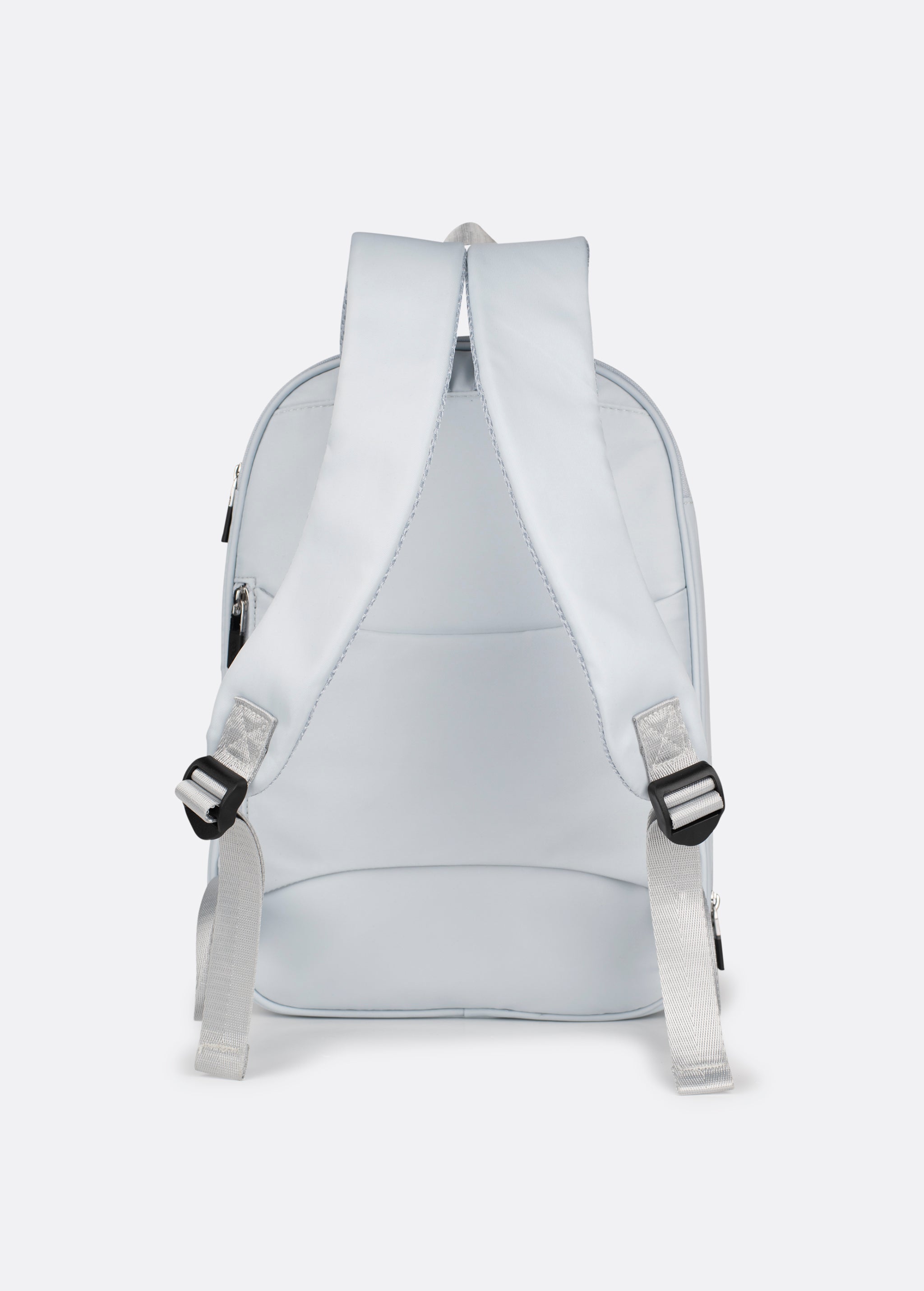 Lolë Chelsea backpack in pale grey, back product view of the contoured padded straps and webbing adjusters