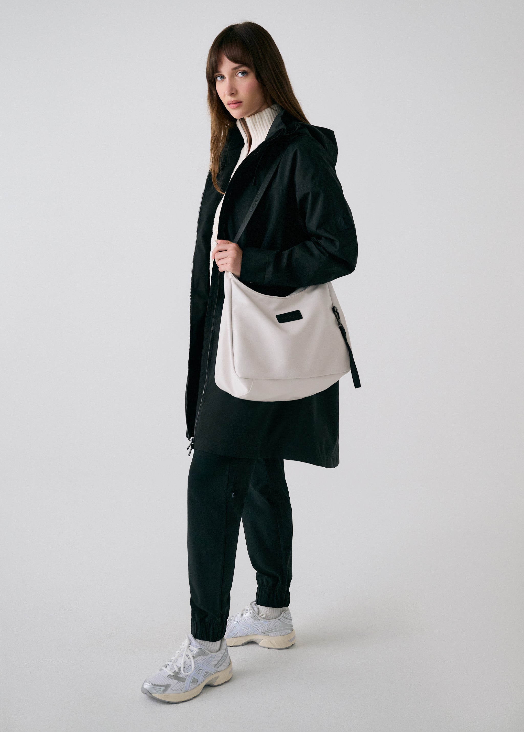 Lolë Snowdon Crossbody in Abalone pale greige