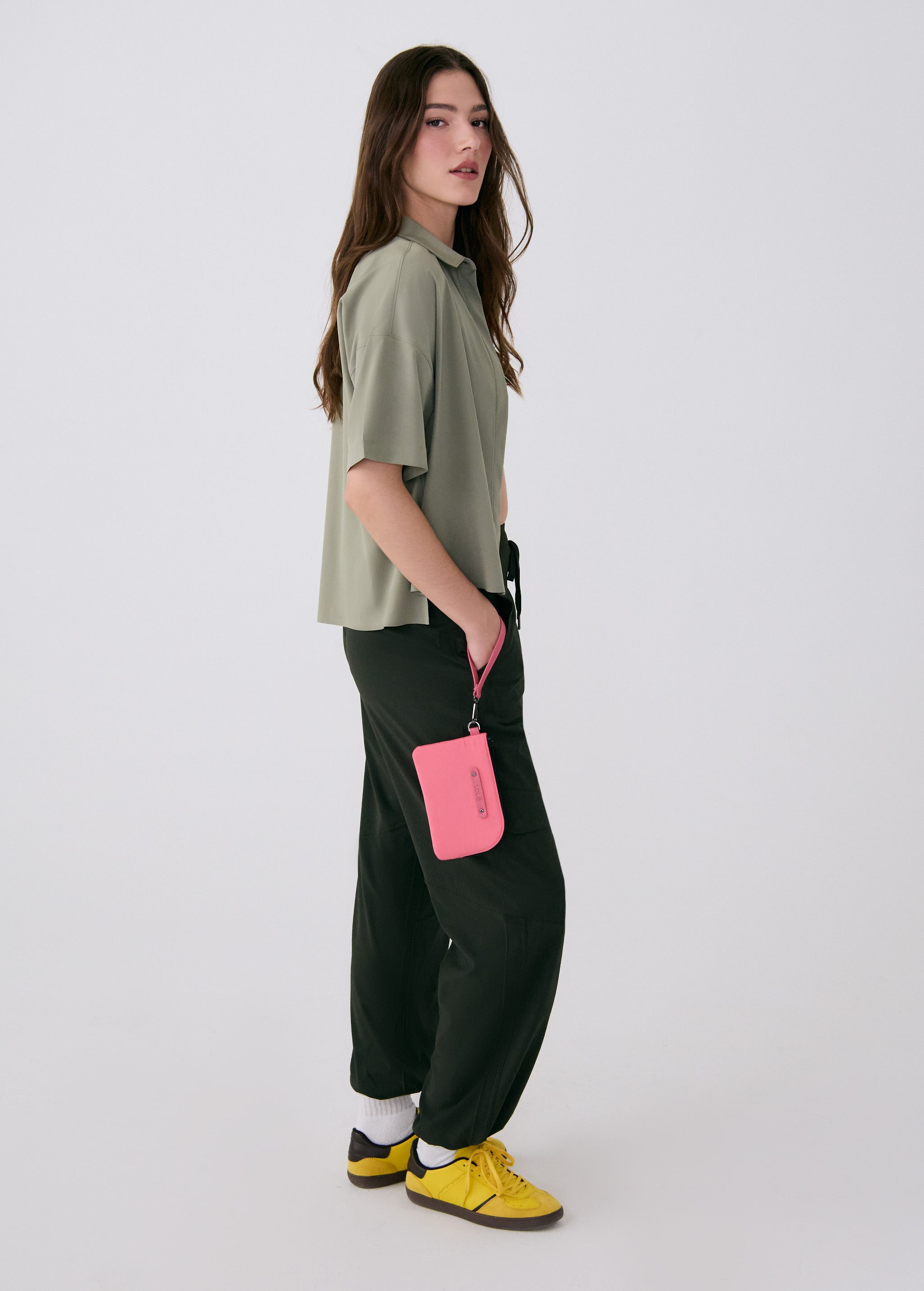 Lolë Lena Wrislet Wallet in coral