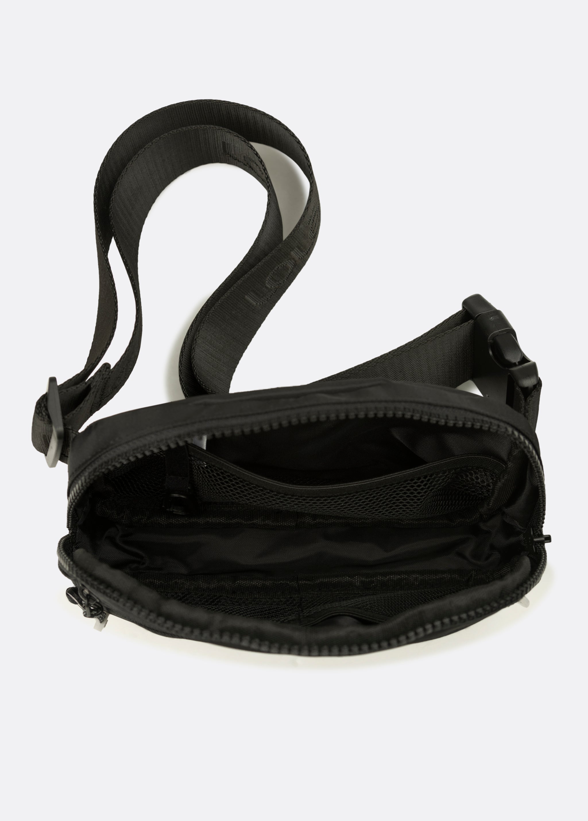 Lolë Jamie Bag