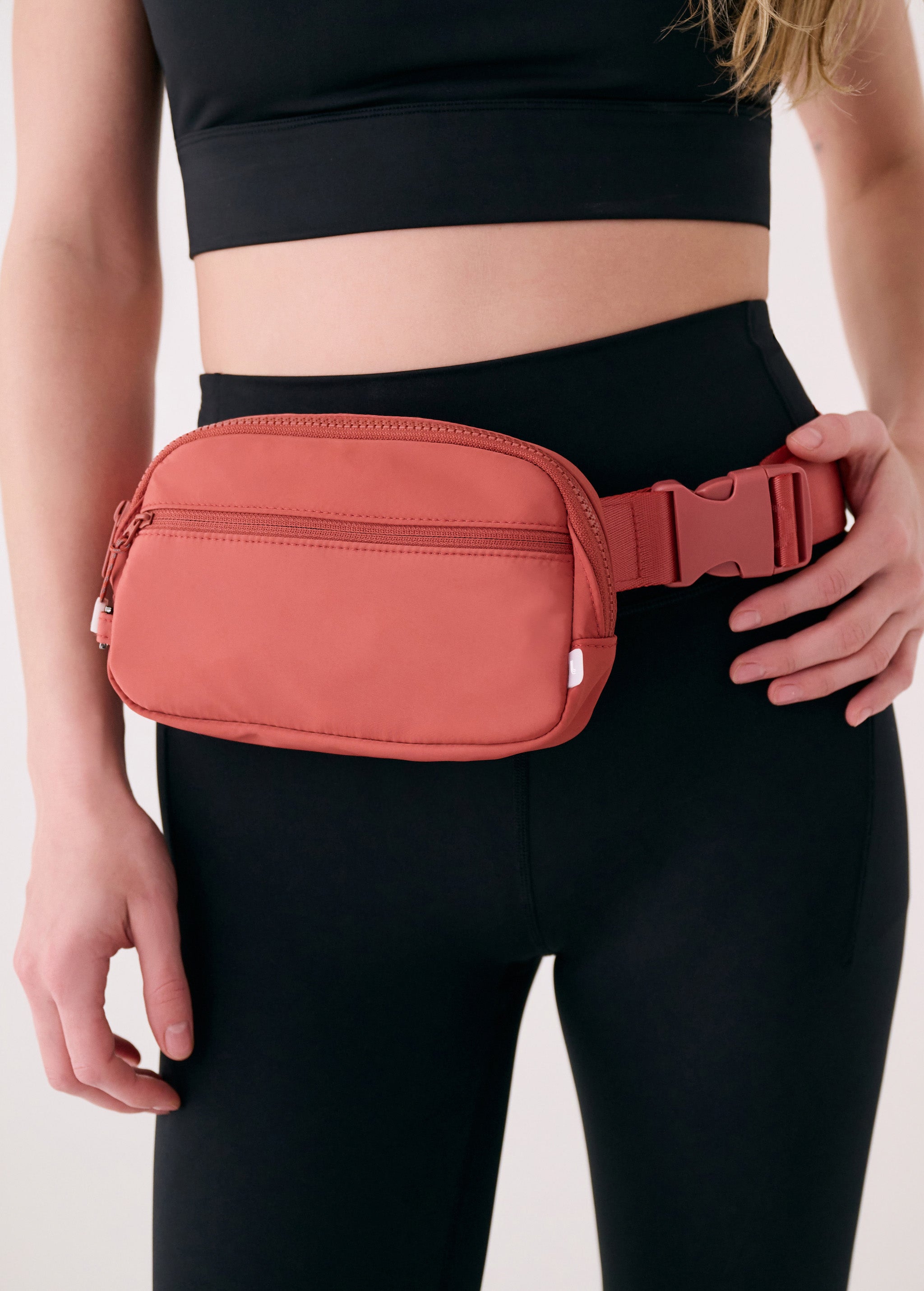 Lolë Jamie Bag in dusty rose