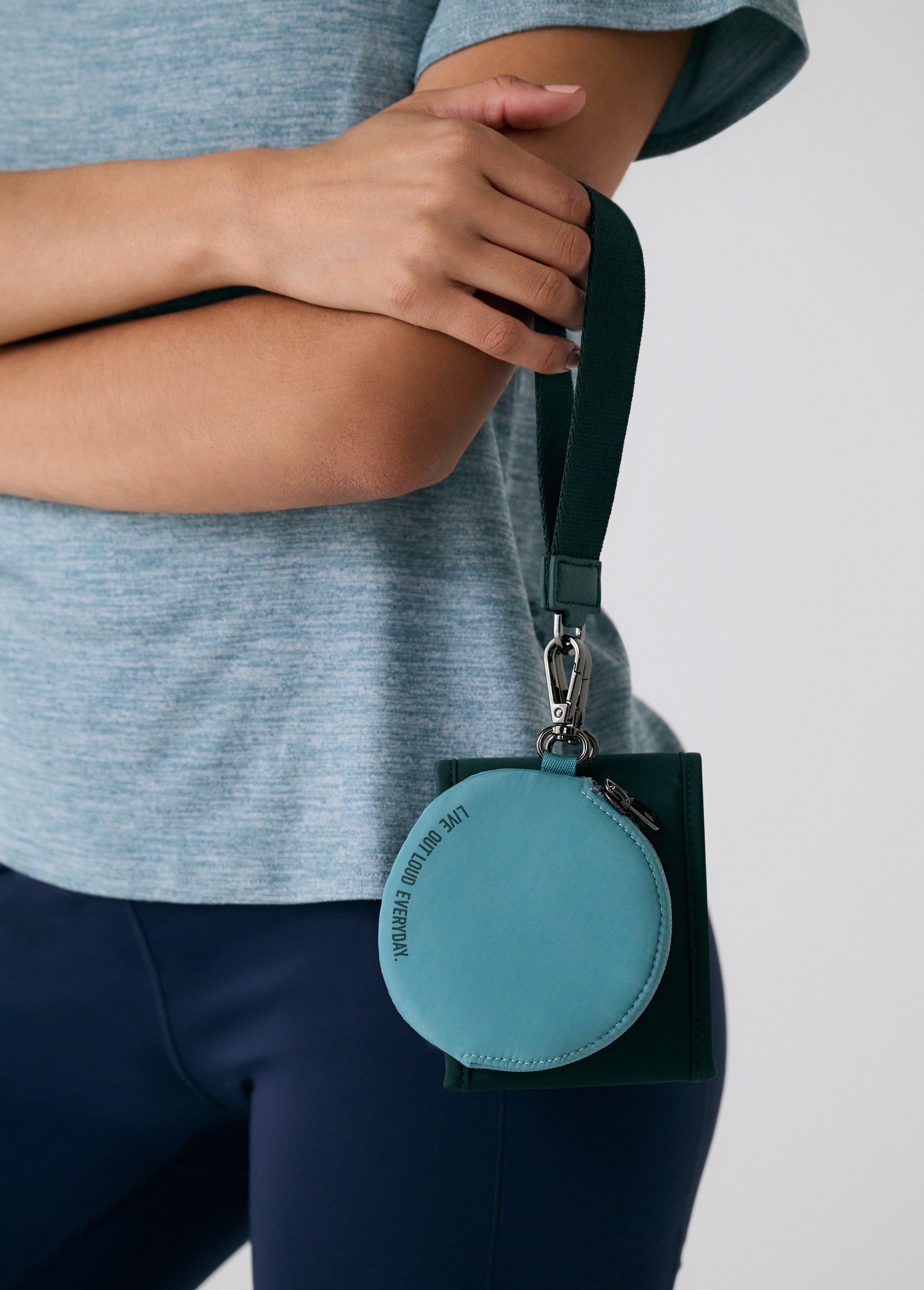 Lolë Alesia Double Wristlet Wallet in teal
