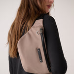 Lolë Taylor Belt Bag in Pebble taupe