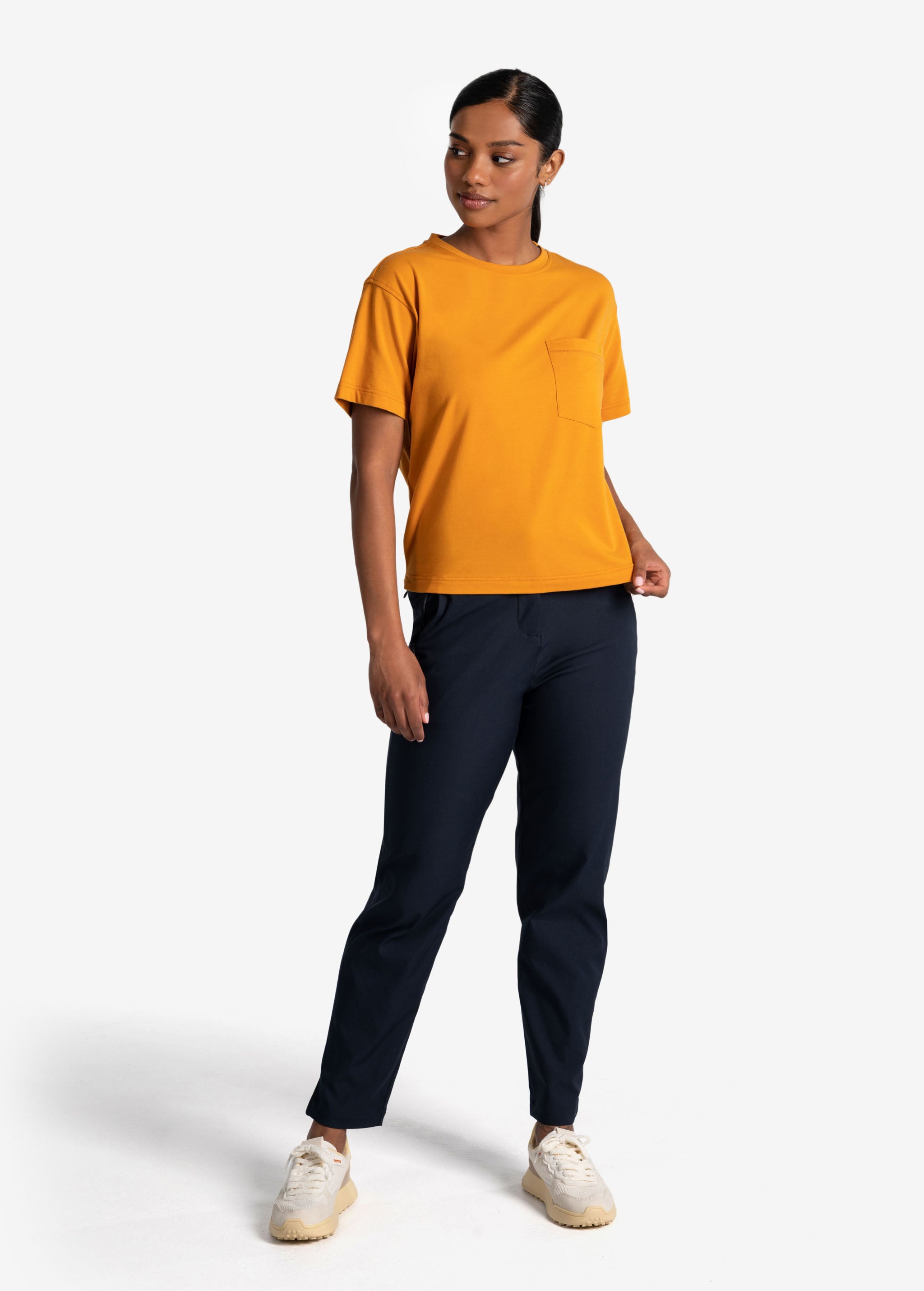 Lolë Miles Pants in Outerspace navy