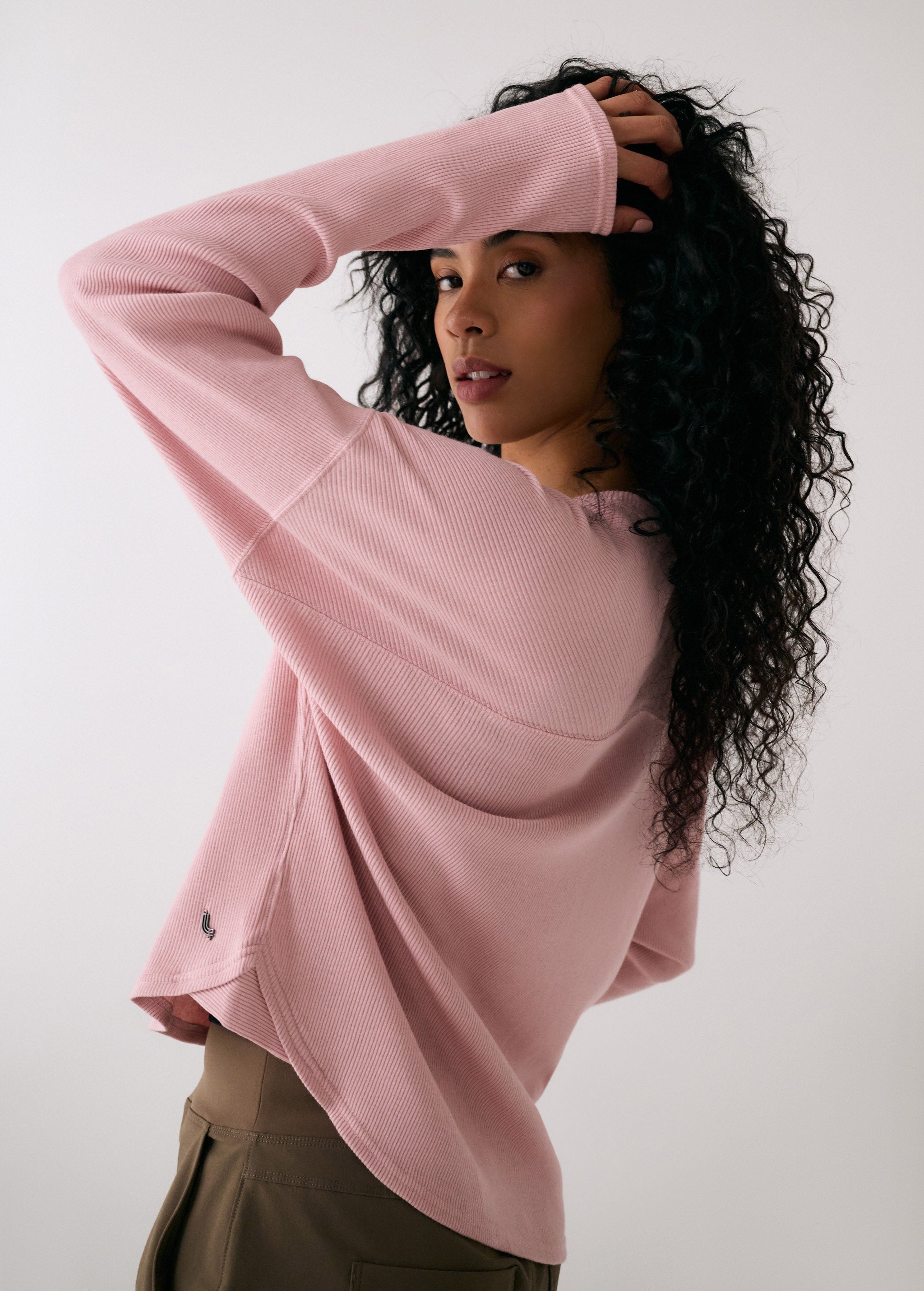 Lolë Classic Crew in Ballerina blush pink