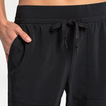 Lolë Olivie Joggers in black