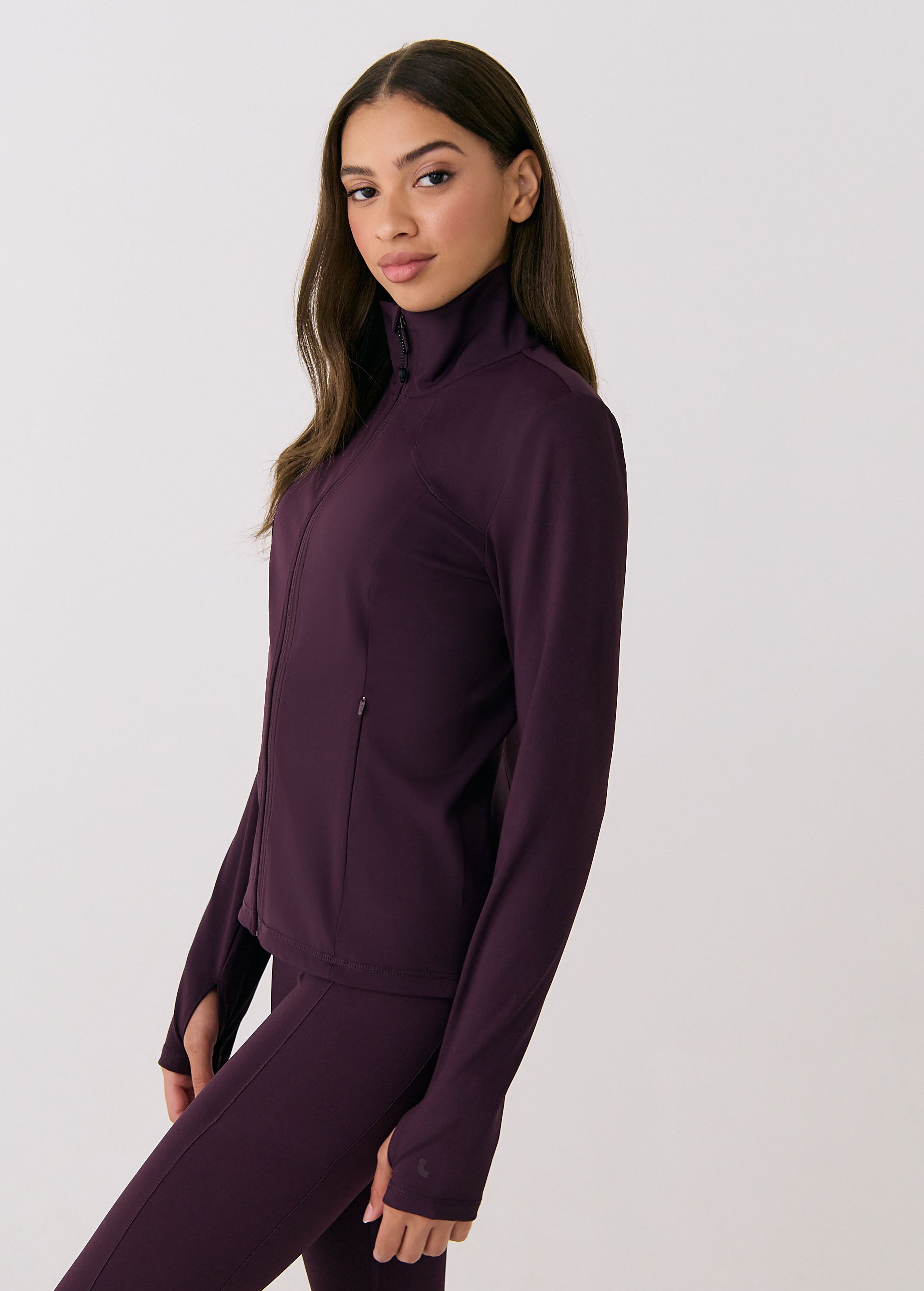 Lolë Step Up Jacket in Fig plum