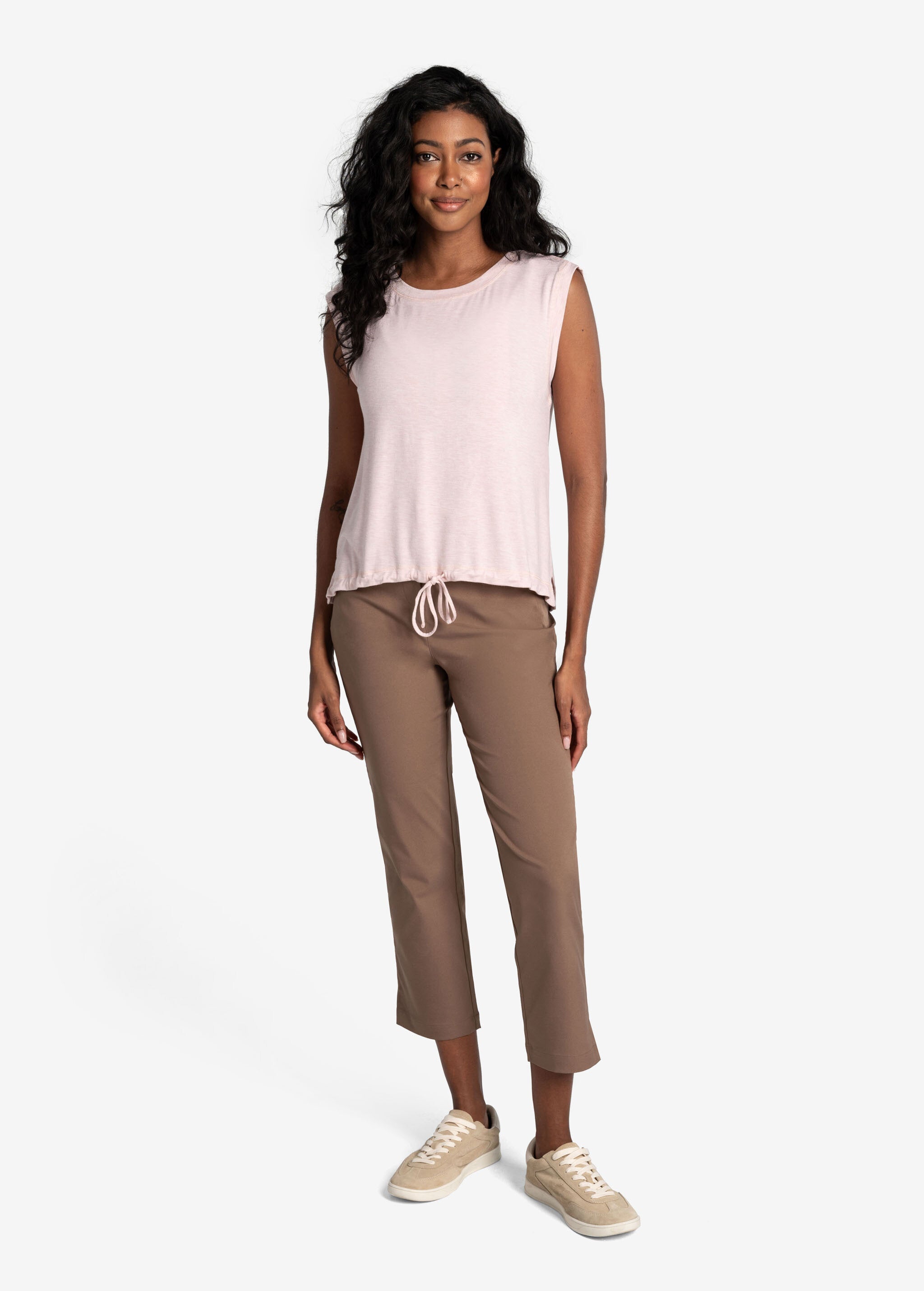 Lolë Elisia Short Sleeve in light pink