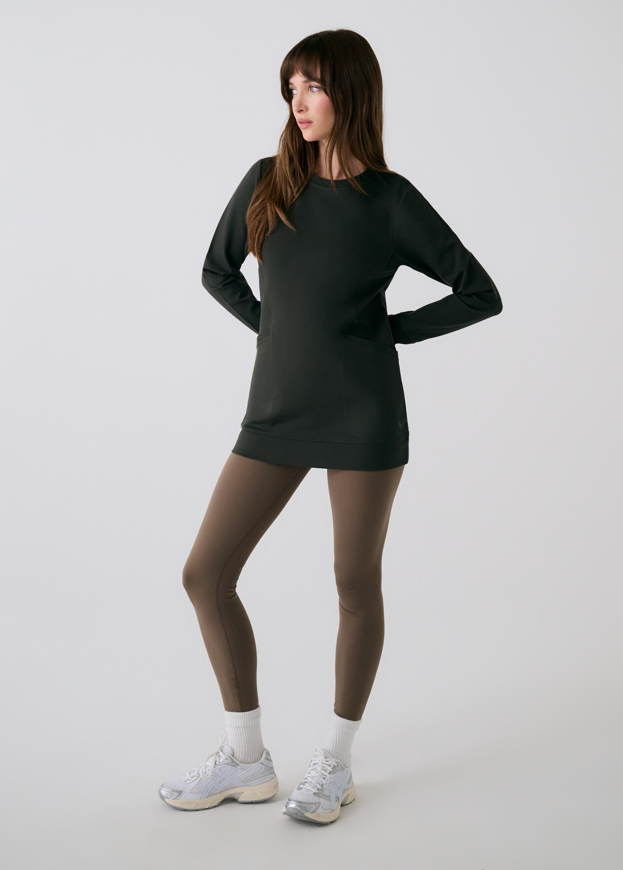 Lolë Mindset 2 Tunic in olive