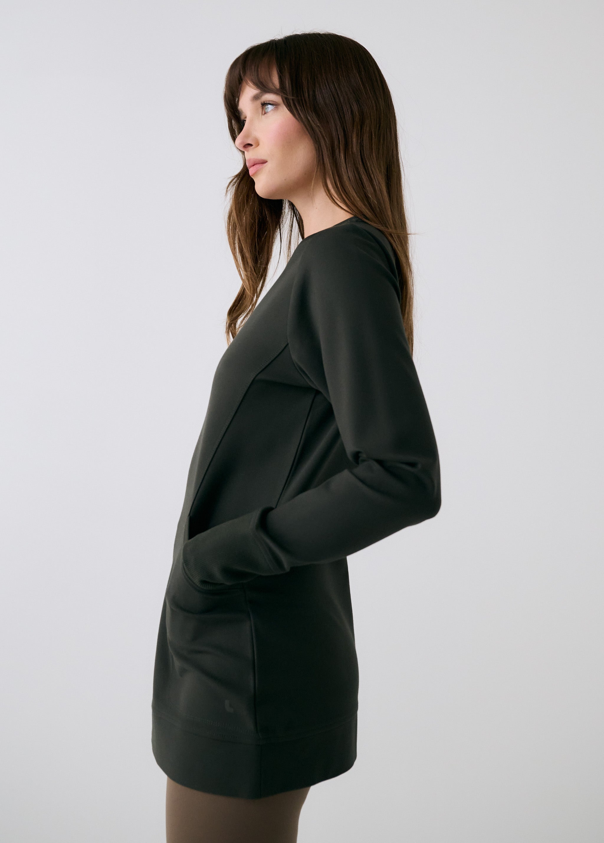 Lolë Mindset 2 Tunic in olive