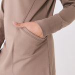 Lolë Mindset 2 Tunic in Fossil taupe