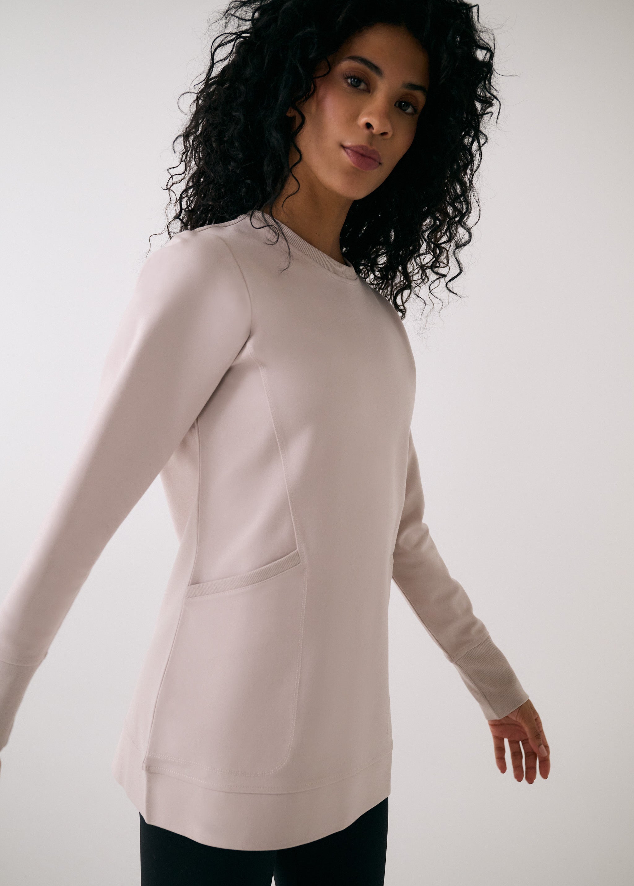 Lolë Mindset 2 Tunic in Abalone pale greige