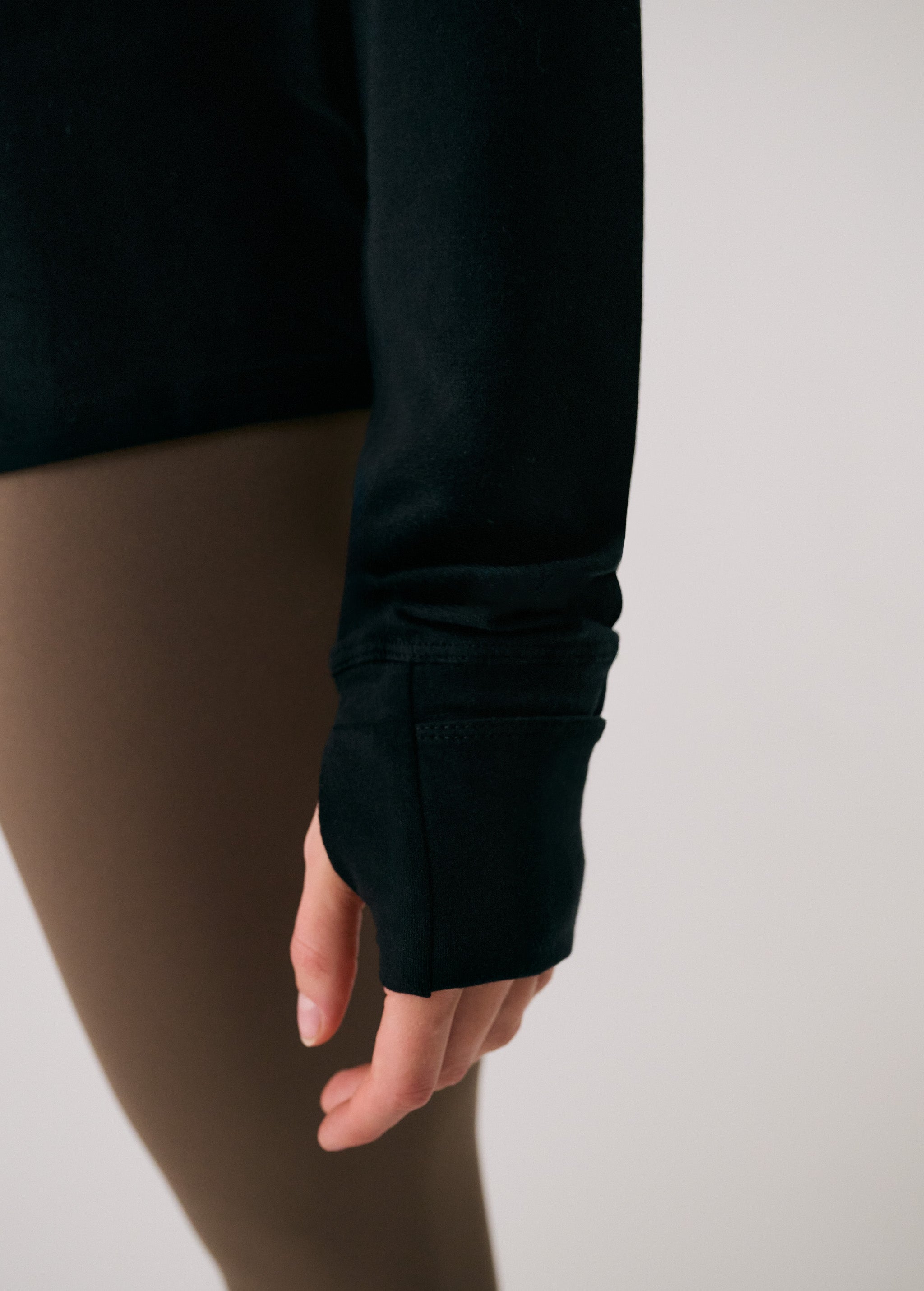 Lolë Dynamic Hoodie in black
