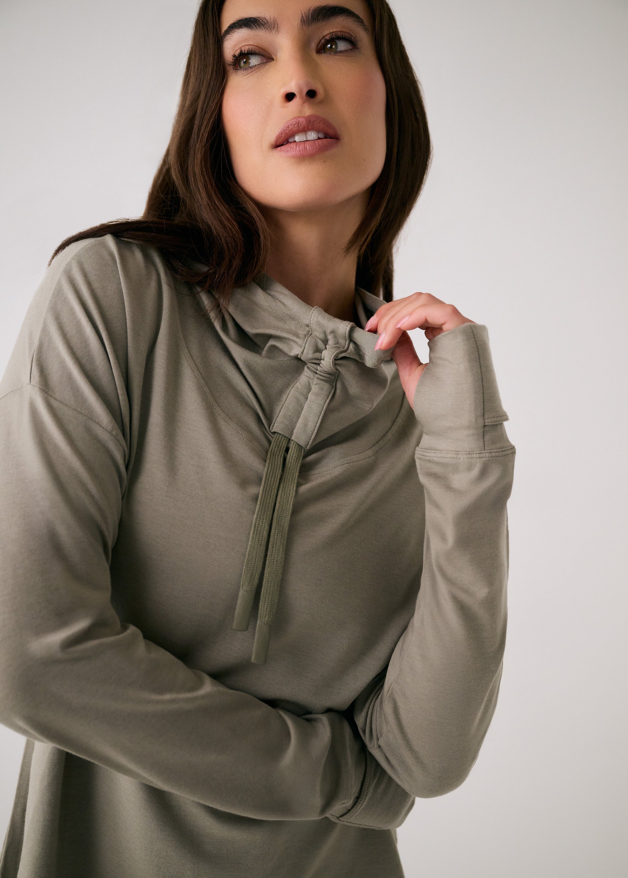 Lolë Dynamic Hoodie in Hazel sage green