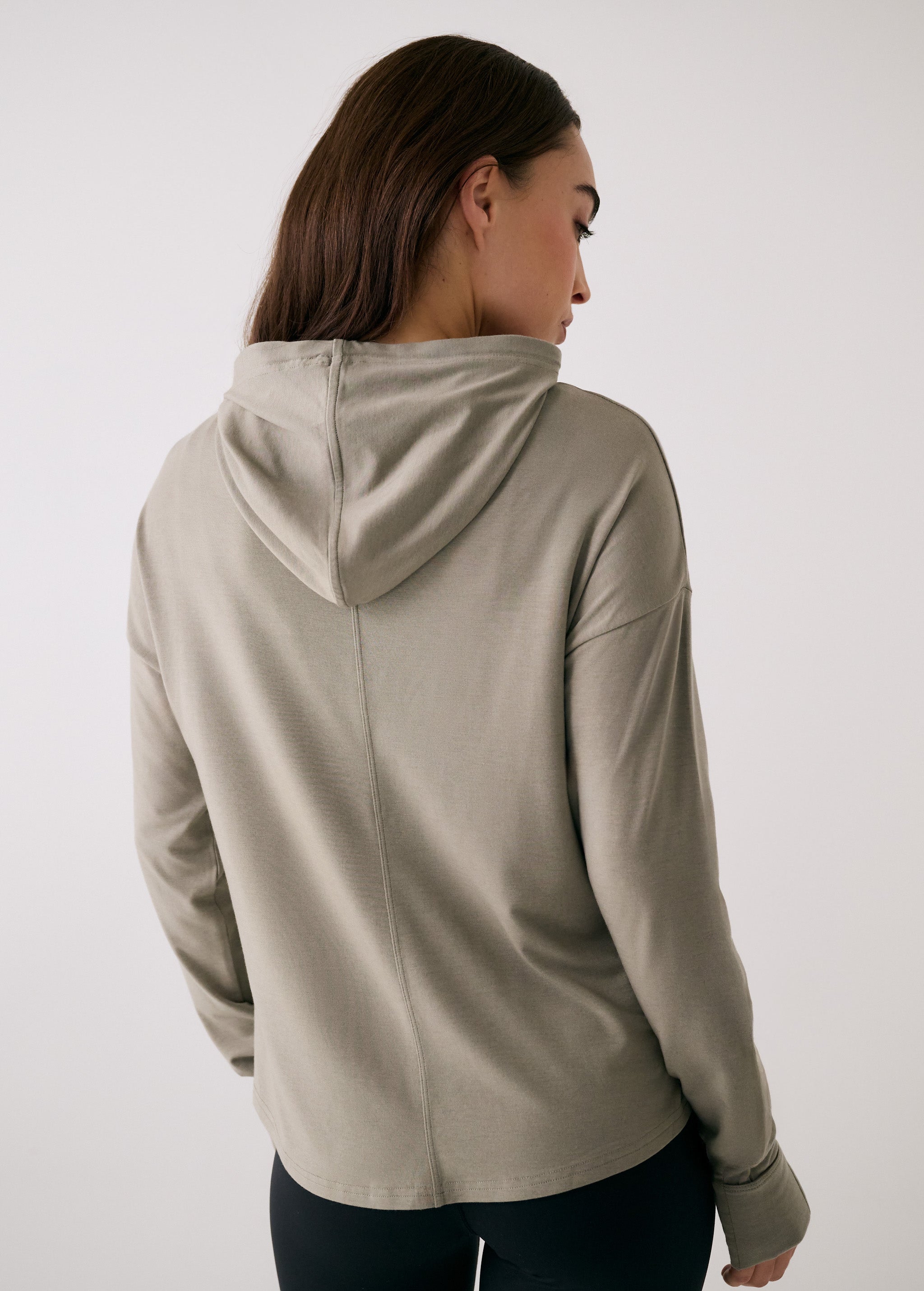 Lolë Dynamic Hoodie in Hazel sage green