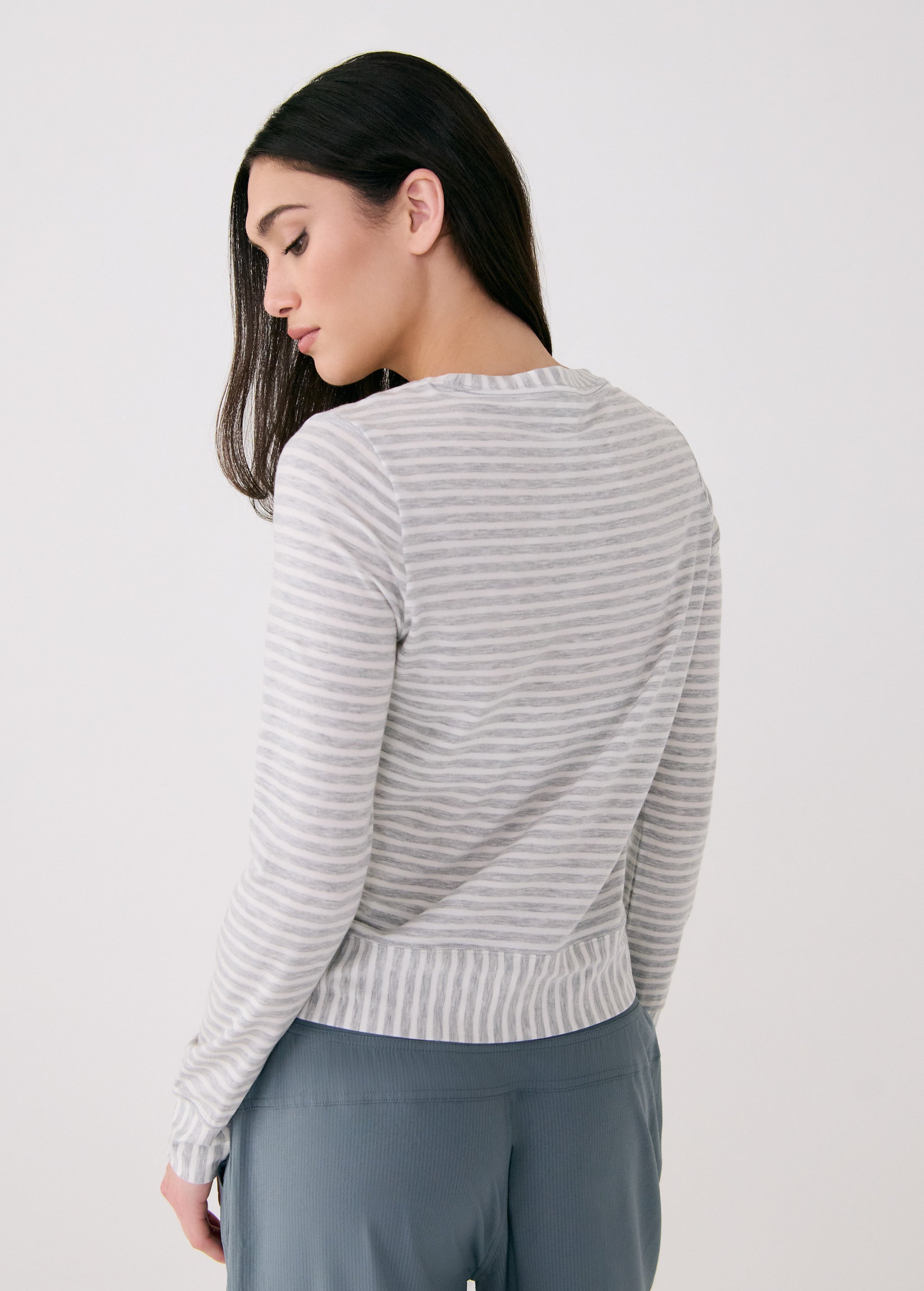 Lolë Dynamic Long Sleeves in grey