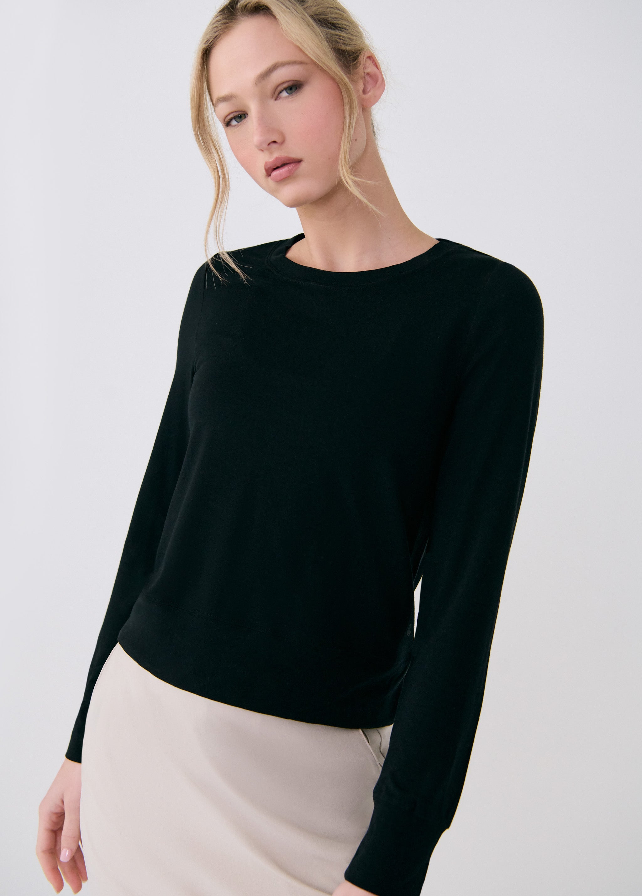 Lolë Dynamic Long Sleeves in black