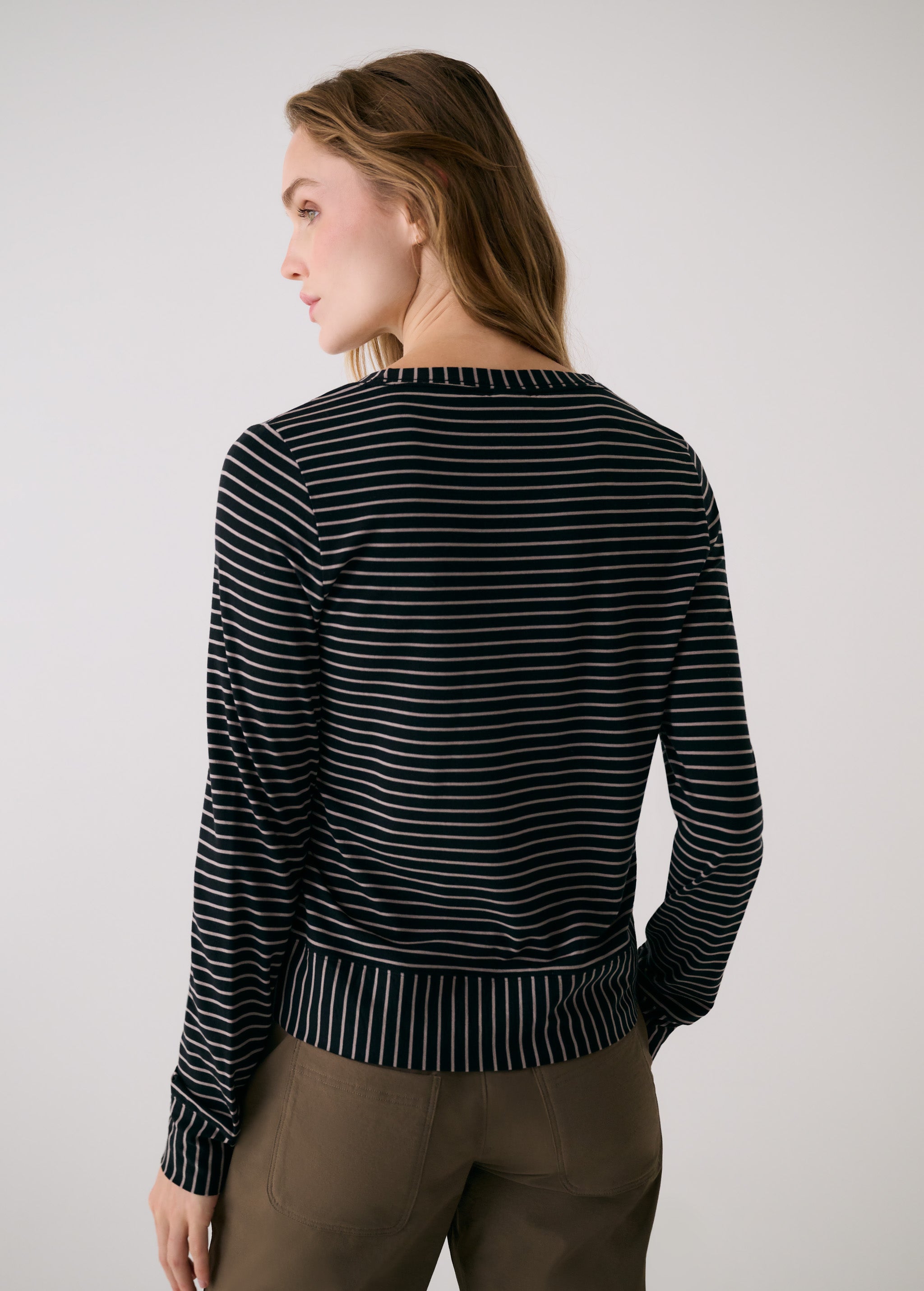 Lolë Dynamic Long Sleeves in black