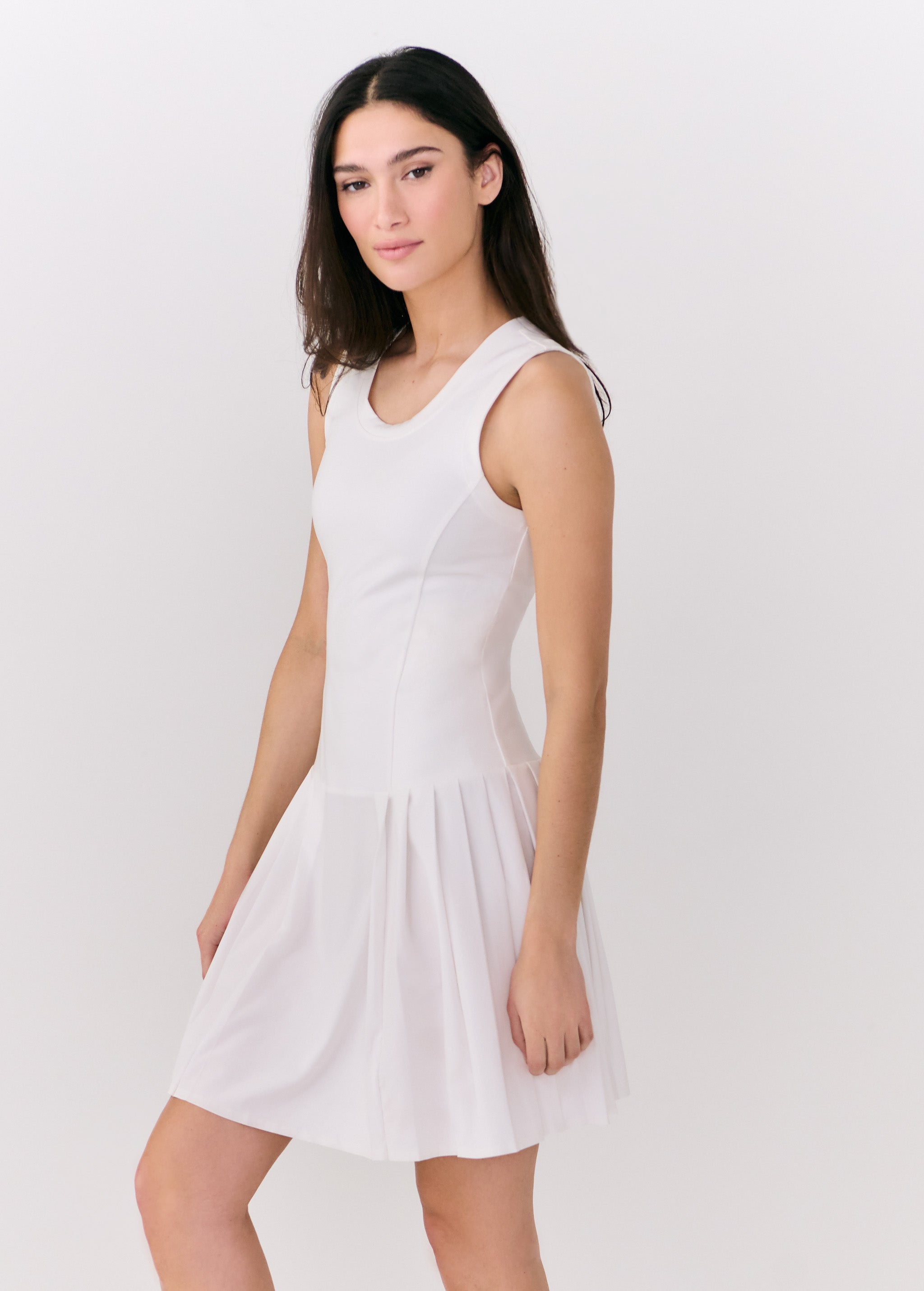 Lolë Game Sleeveless Dress in white