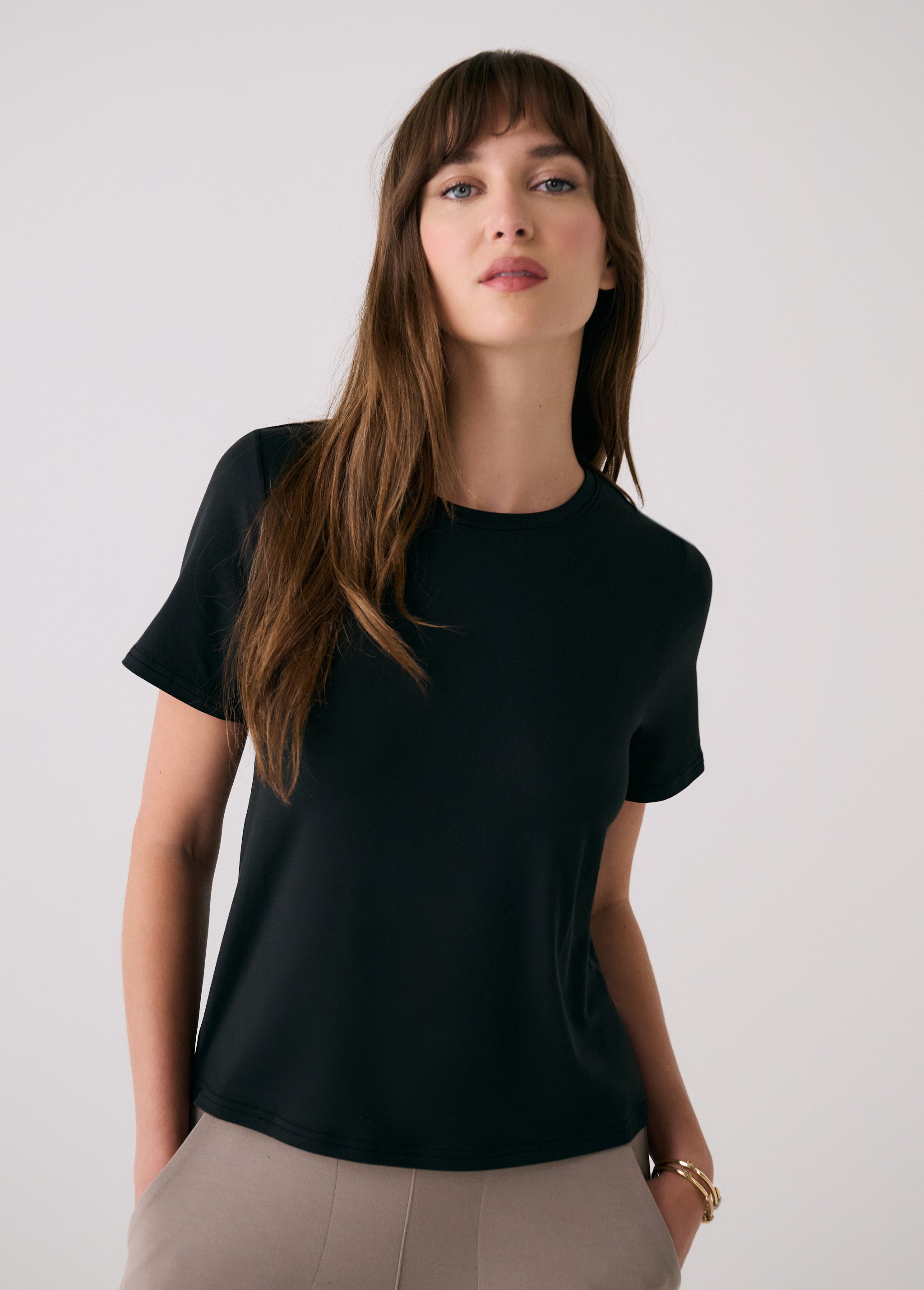 Lolë Vital Tee in black