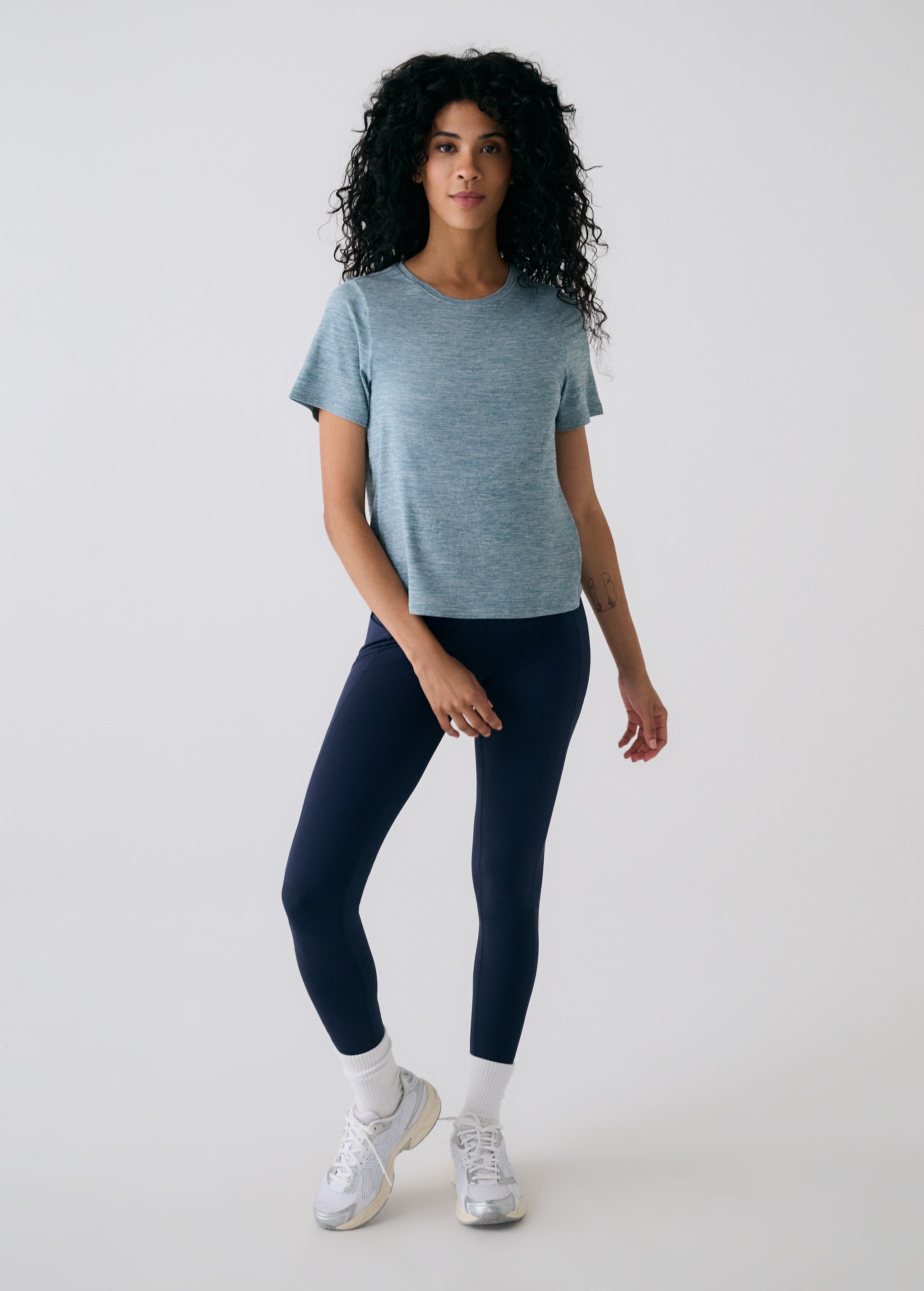 Lolë Vital Tee in dusty teal