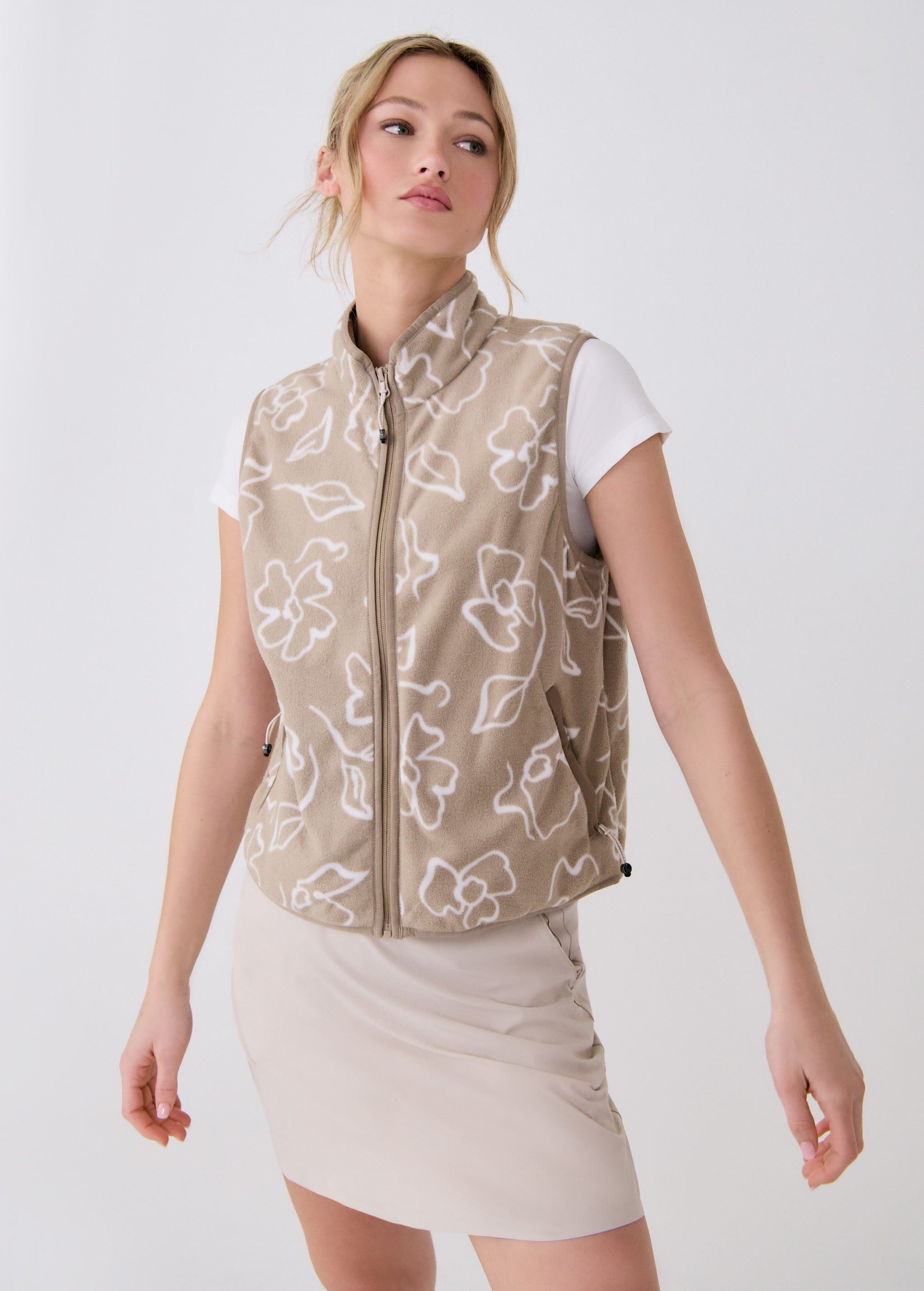 Lolë Aura Vest in beige floral print