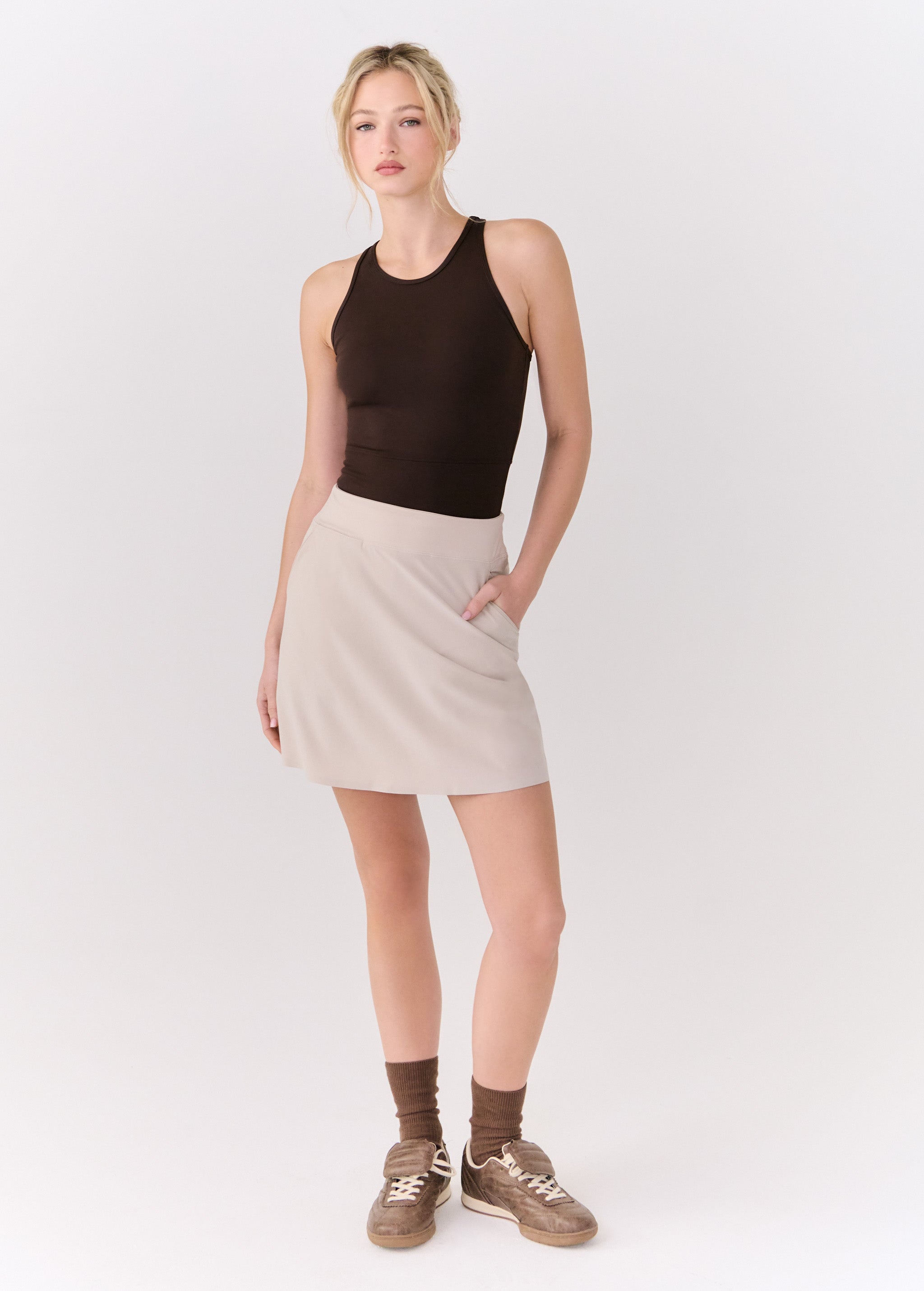 Lolë Olivie Skort in Abalone pale greige