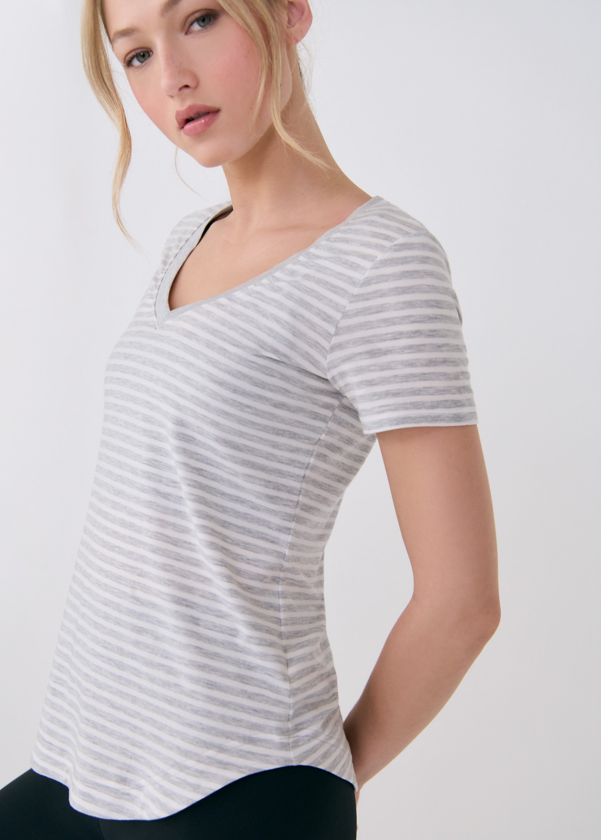 Lolë Dynamic V-neck in grey — this V-neck tee proves that everyday essentials can still feel special