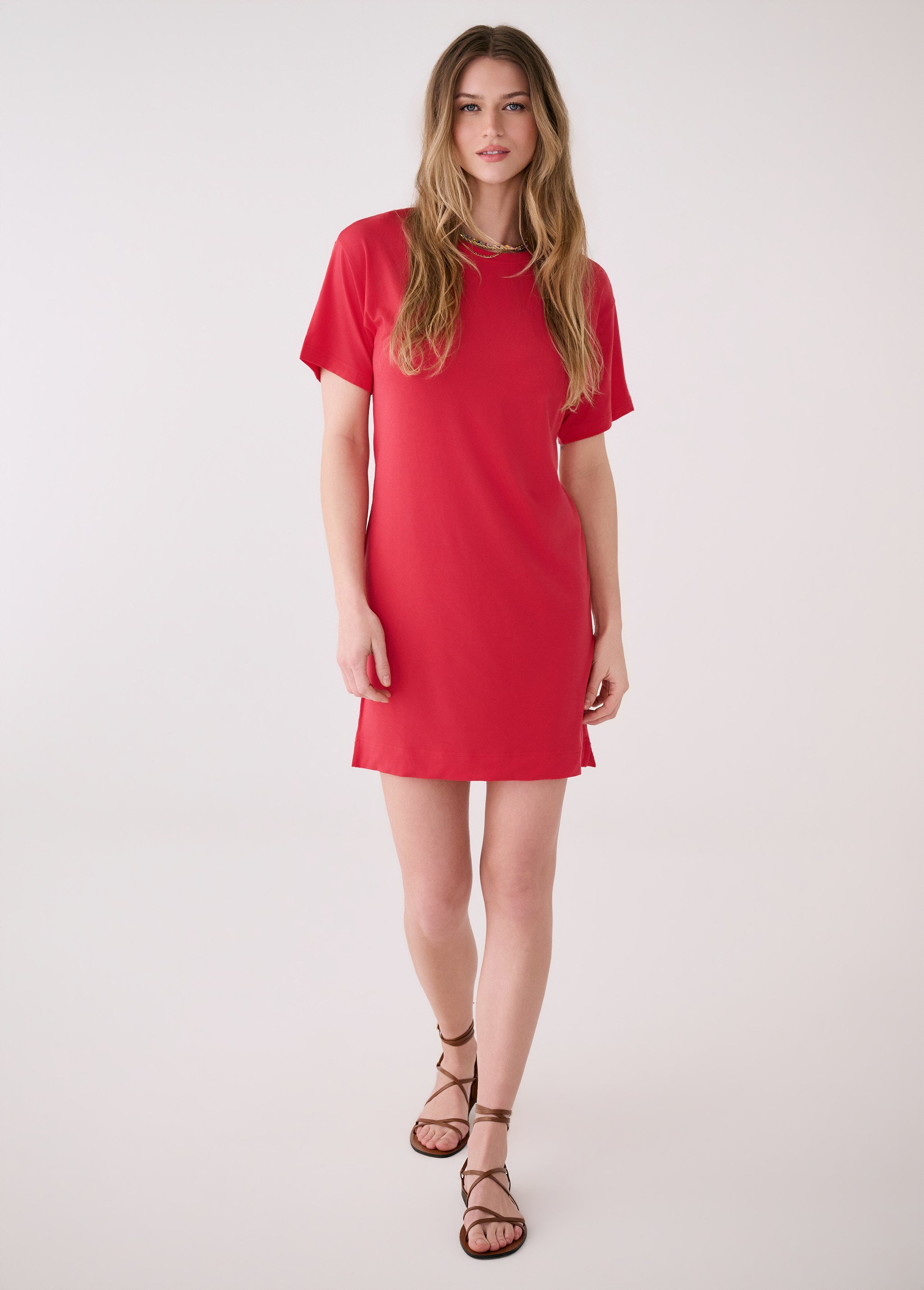 Lolë Dynamic Tee Dress in Poppy red