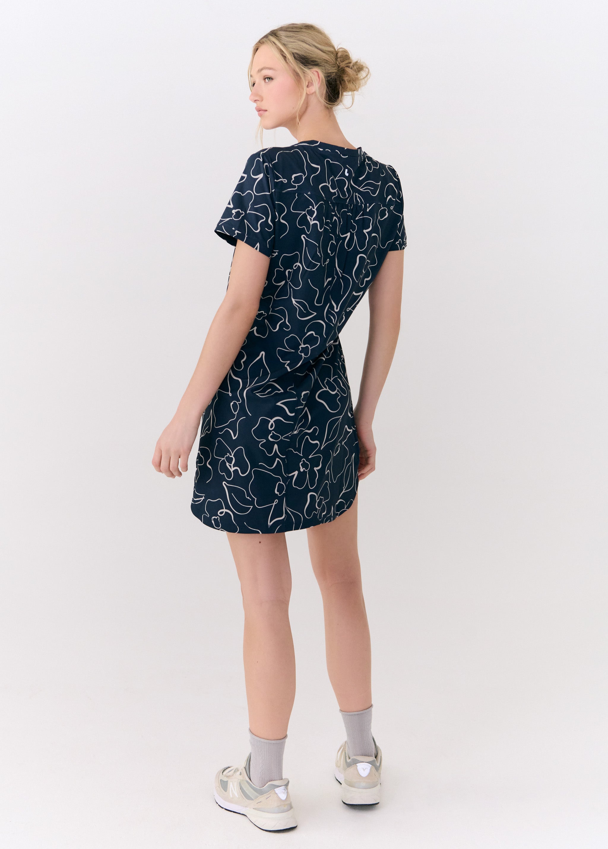 Lolë Olivie V Neck Dress in navy floral print