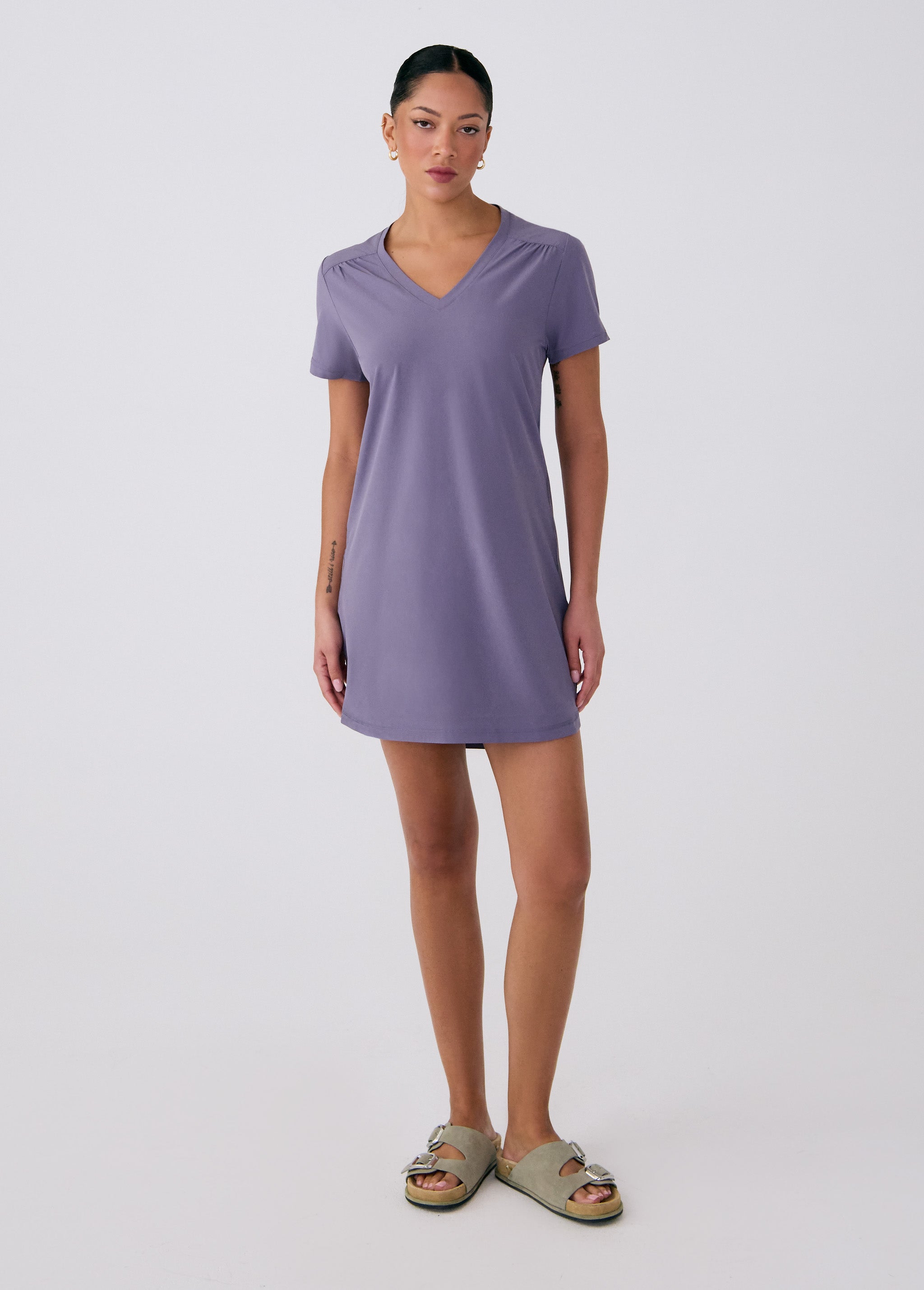 Lolë Olivie V Neck Dress in Eclipse dusty purple