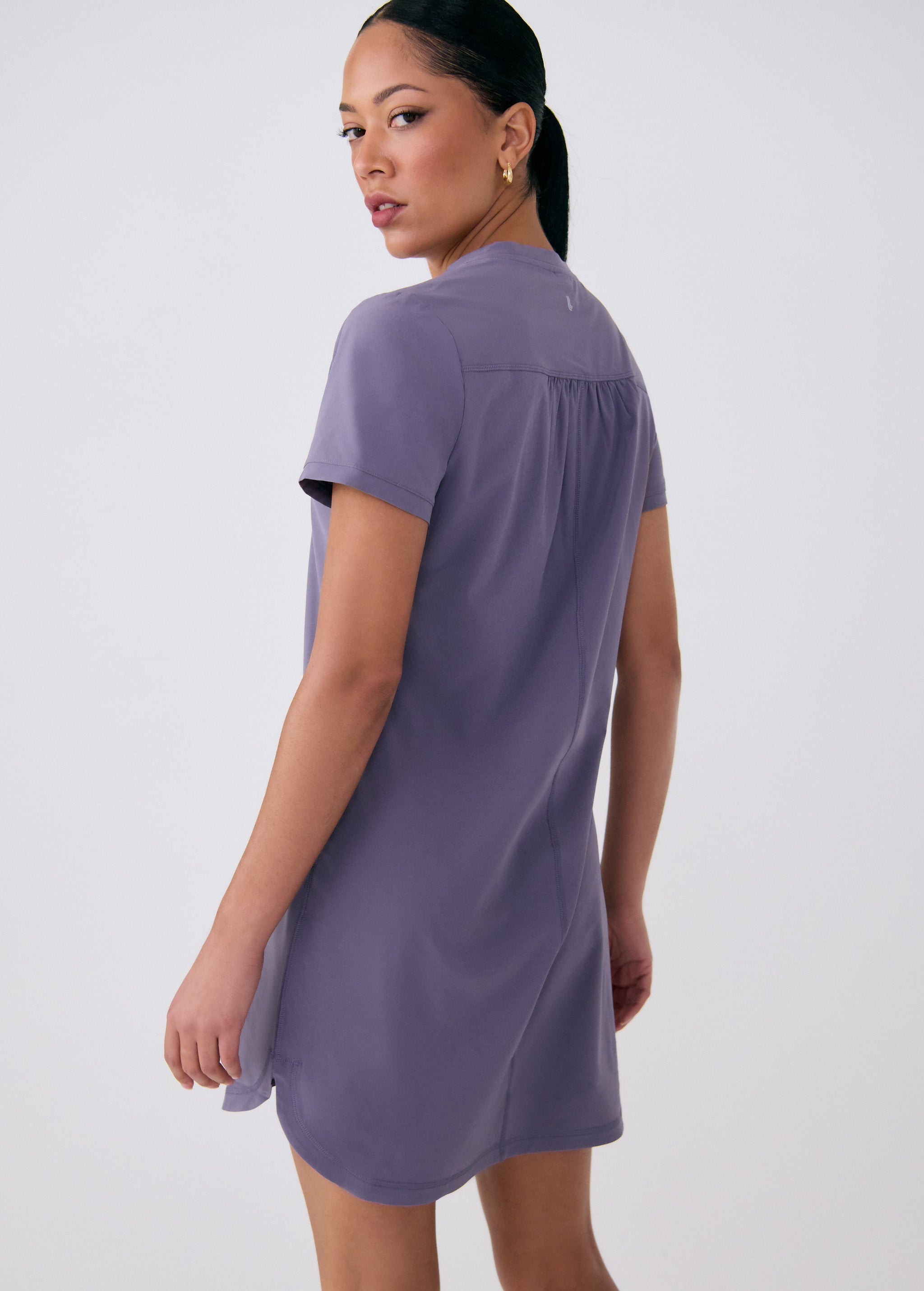 Lolë Olivie V Neck Dress in Eclipse dusty purple