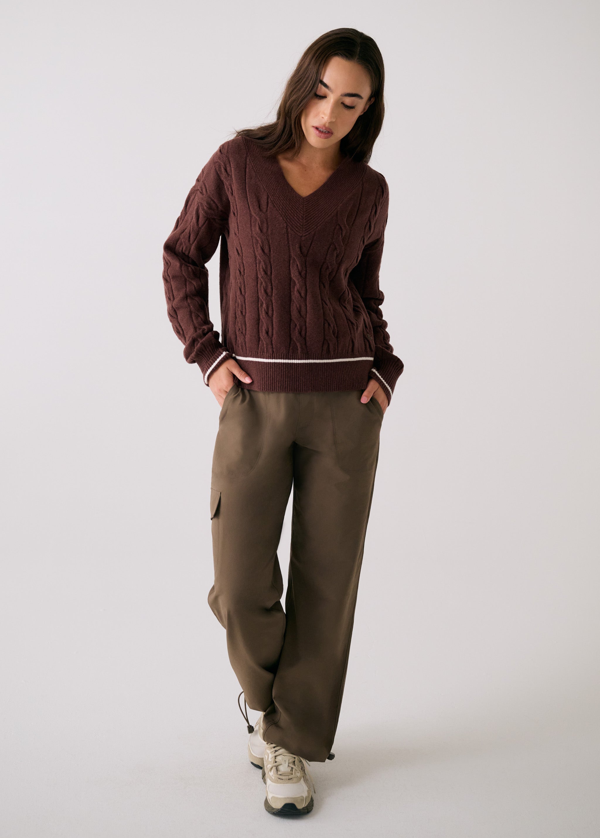 Lolë Camila V-Neck in mauve brown