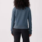 Lolë Icone Crew Neck Pullover in blue