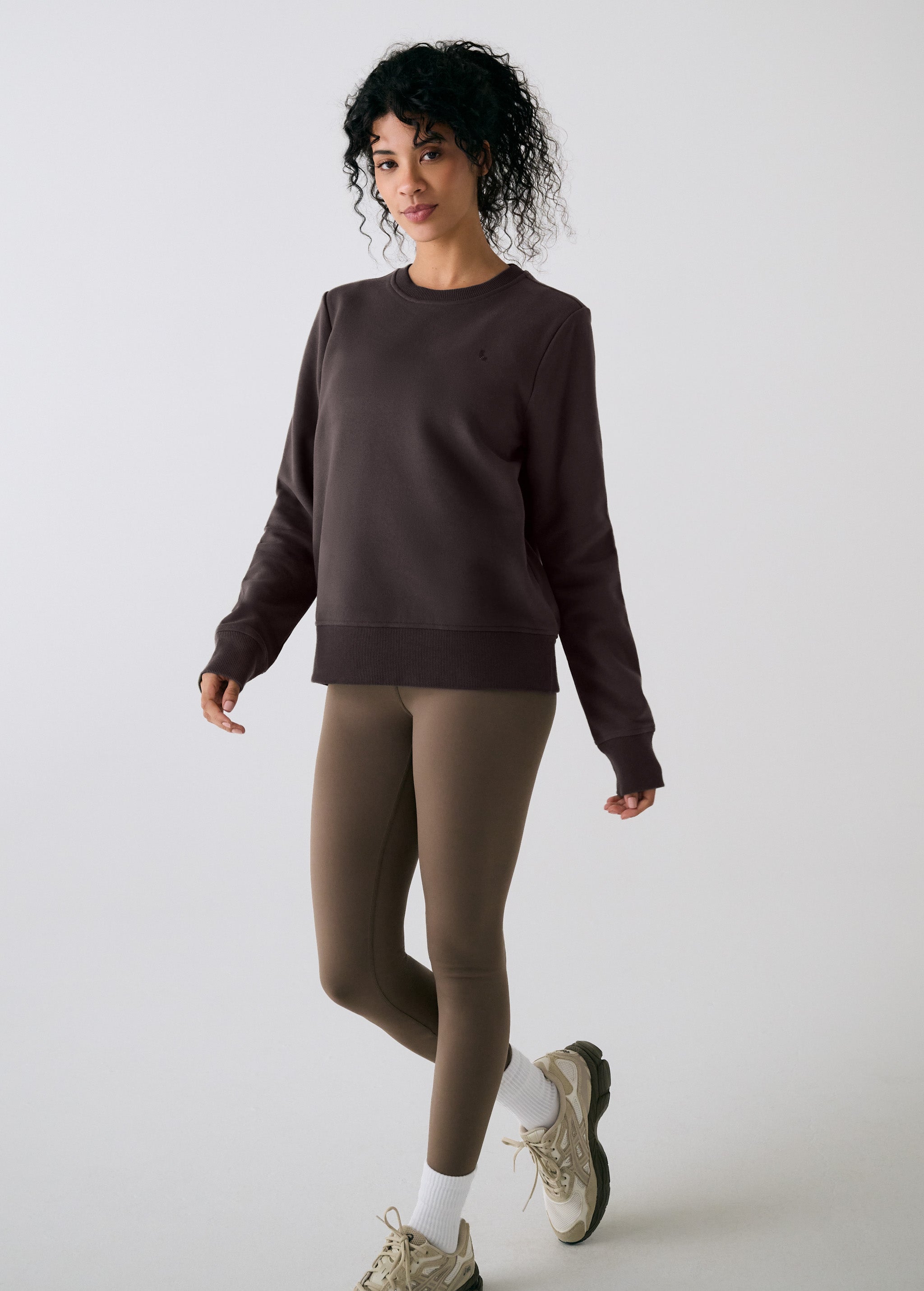 Lolë Icone Crew Neck Pullover in Java dark brown