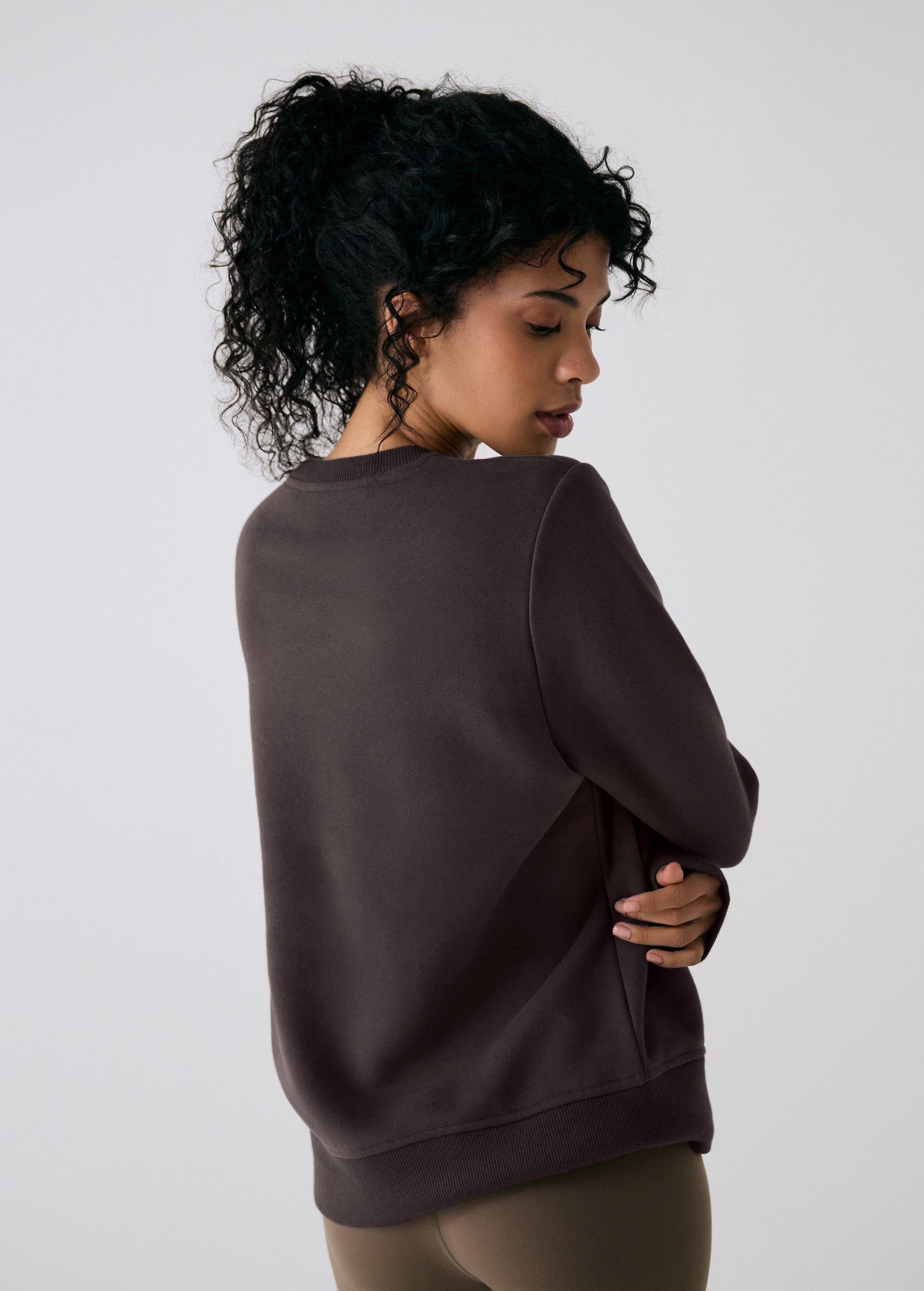 Lolë Icone Crew Neck Pullover in Java dark brown