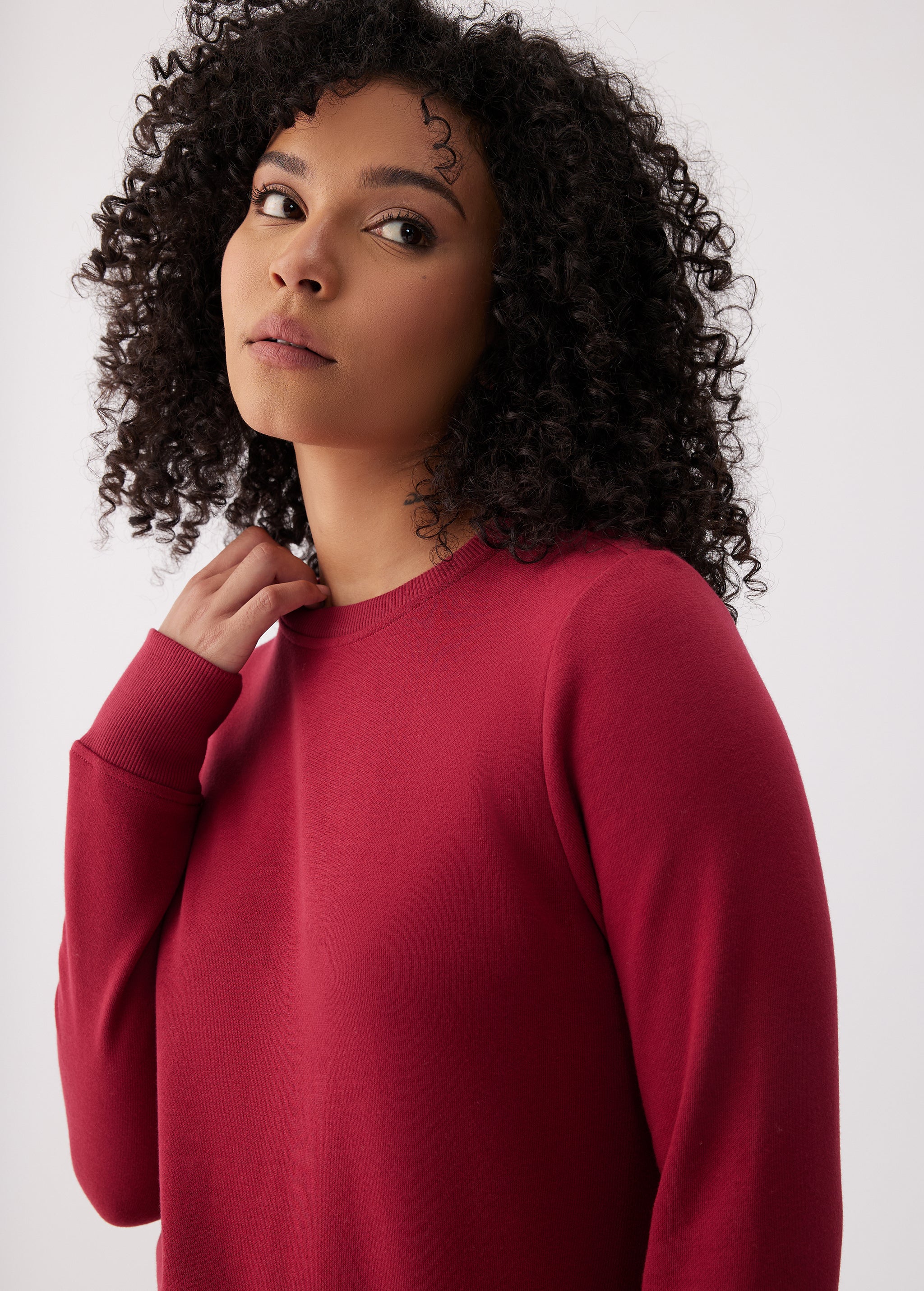 Lolë Icone Crew Neck Pullover in Garnet dark red