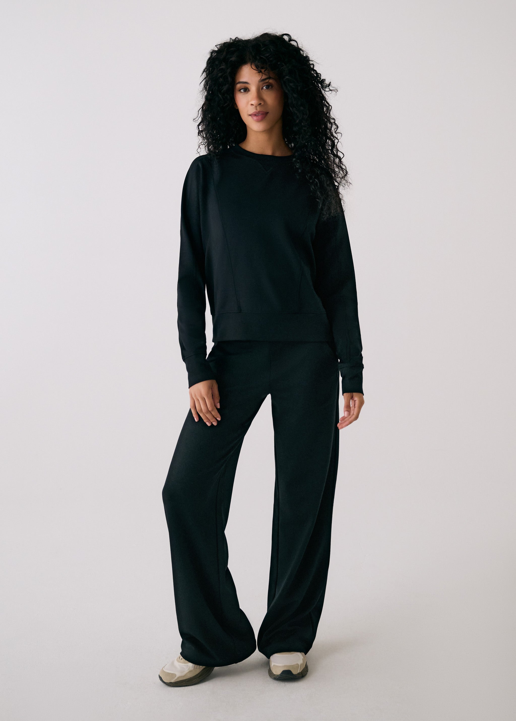 Lolë Flow Long Sleeve Top in black