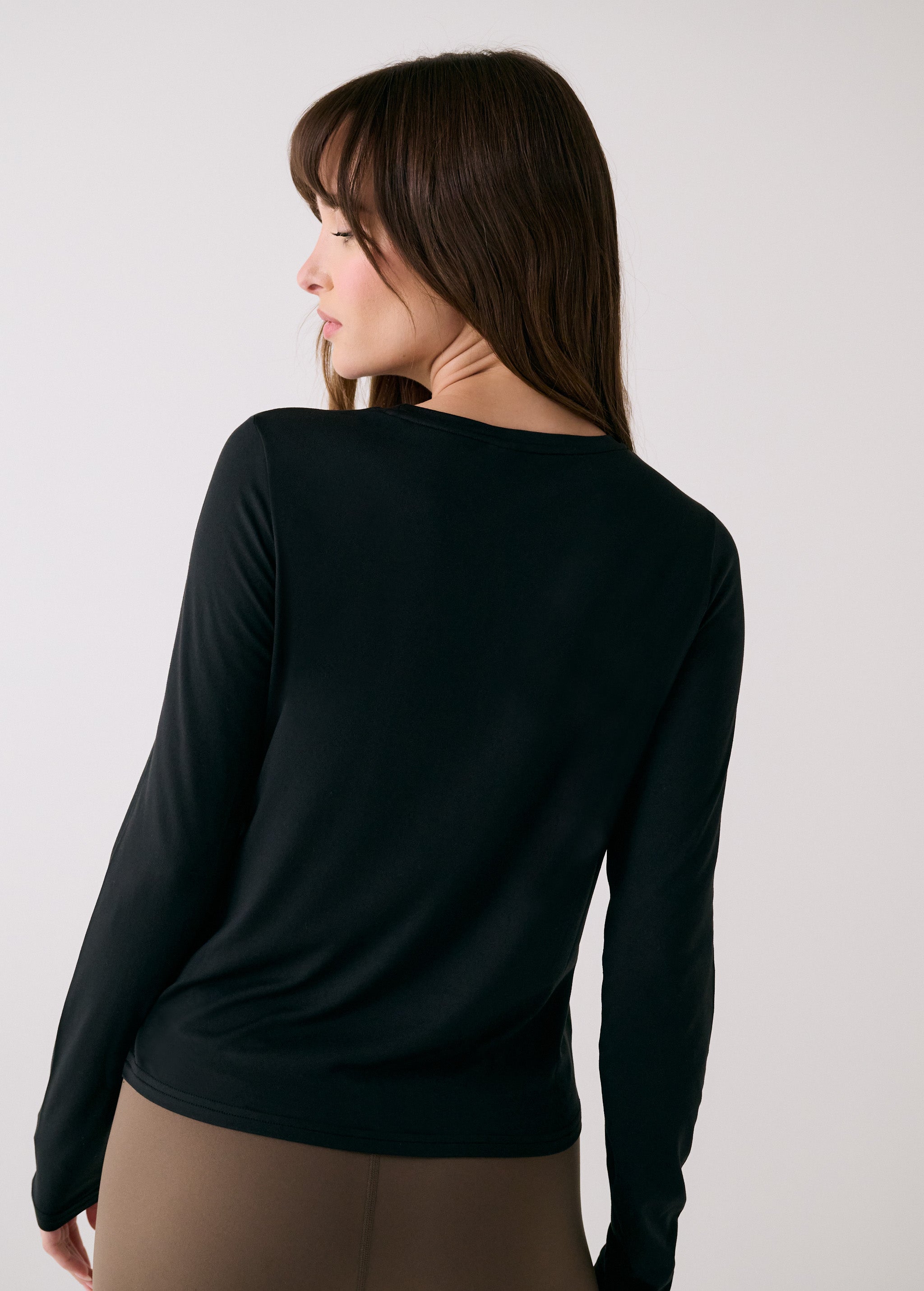 Lolë Vital Long Sleeves in black