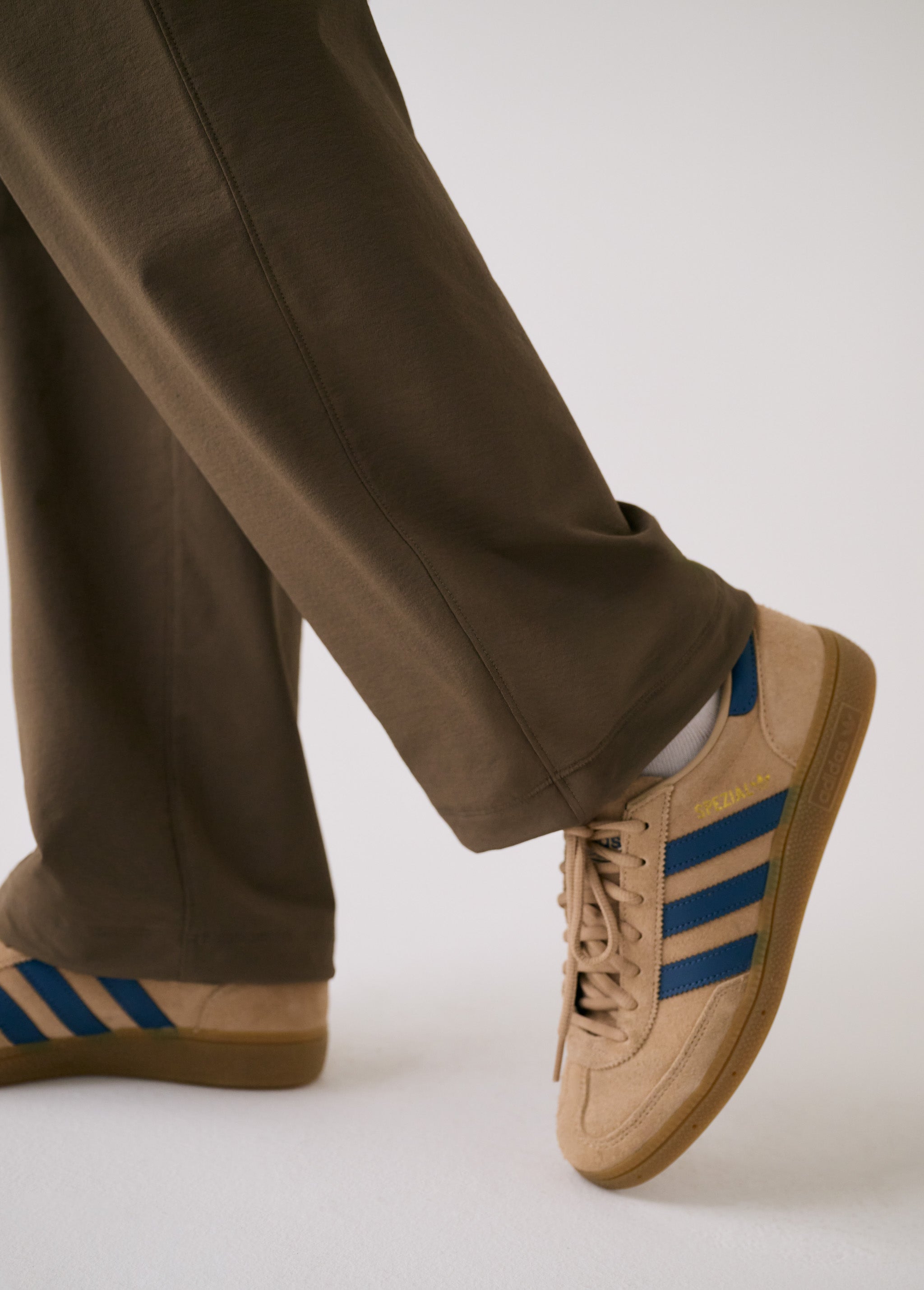 Lolë Olivie Tech Trousers in Mocha olive brown
