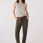 Lolë Olivie Light Jogger in Moss olive green — the Olivie Jogger is your go-anywhere take on comfort