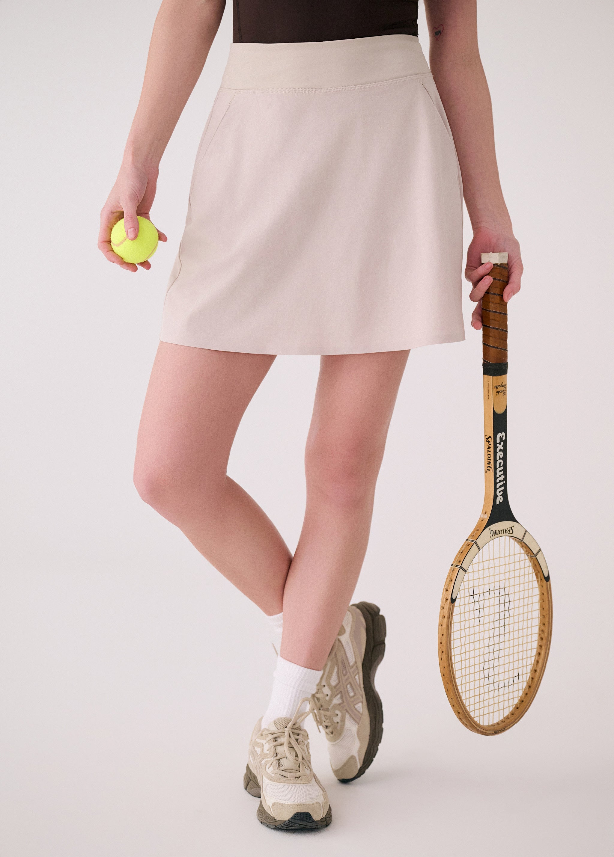 Lolë Olivie Skort in Abalone pale greige