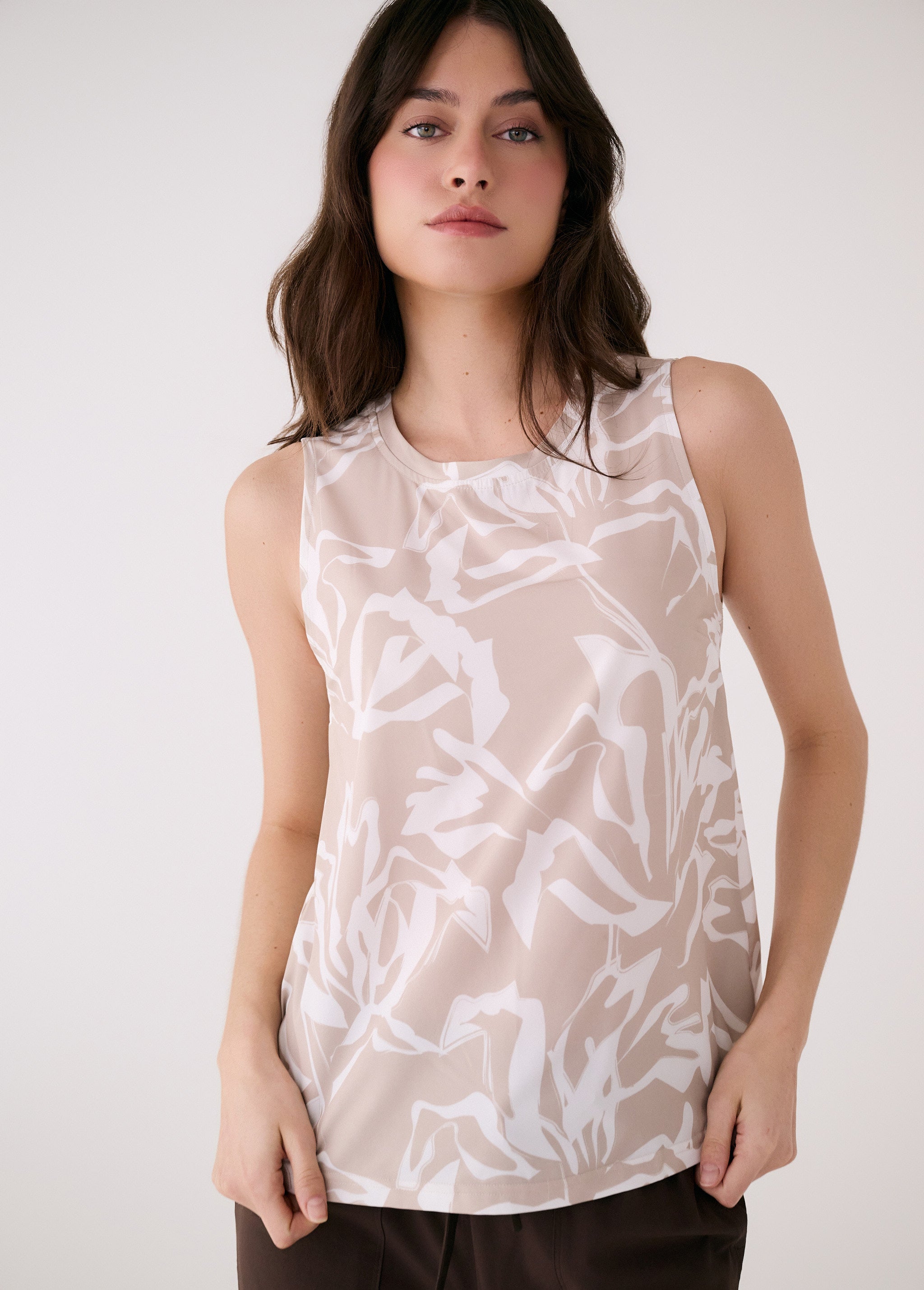 Lolë Olivie Tank in beige floral print