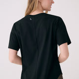 Lolë Olivie Short Sleeve in black