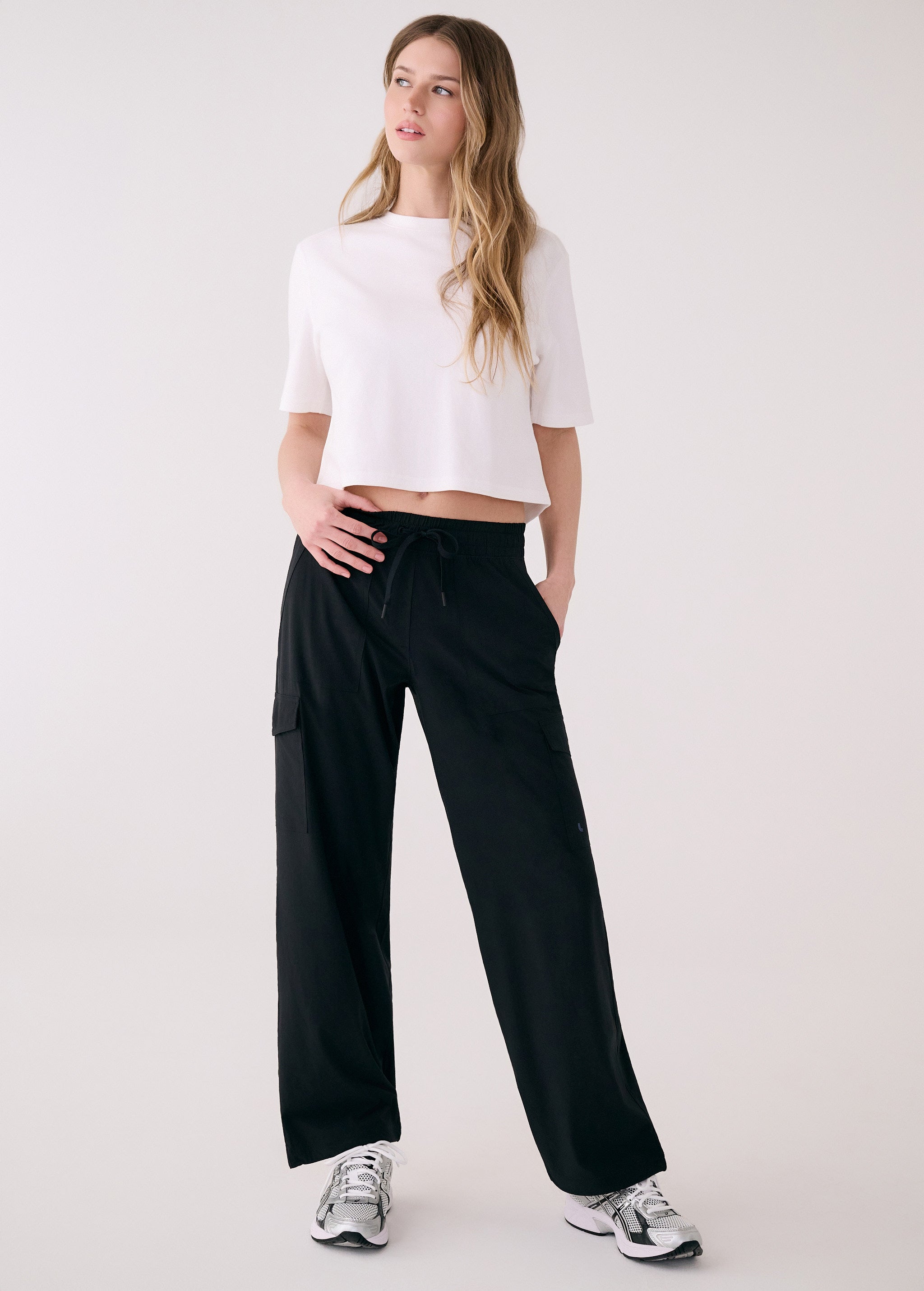 Lolë Sofia Cargo Pant in black