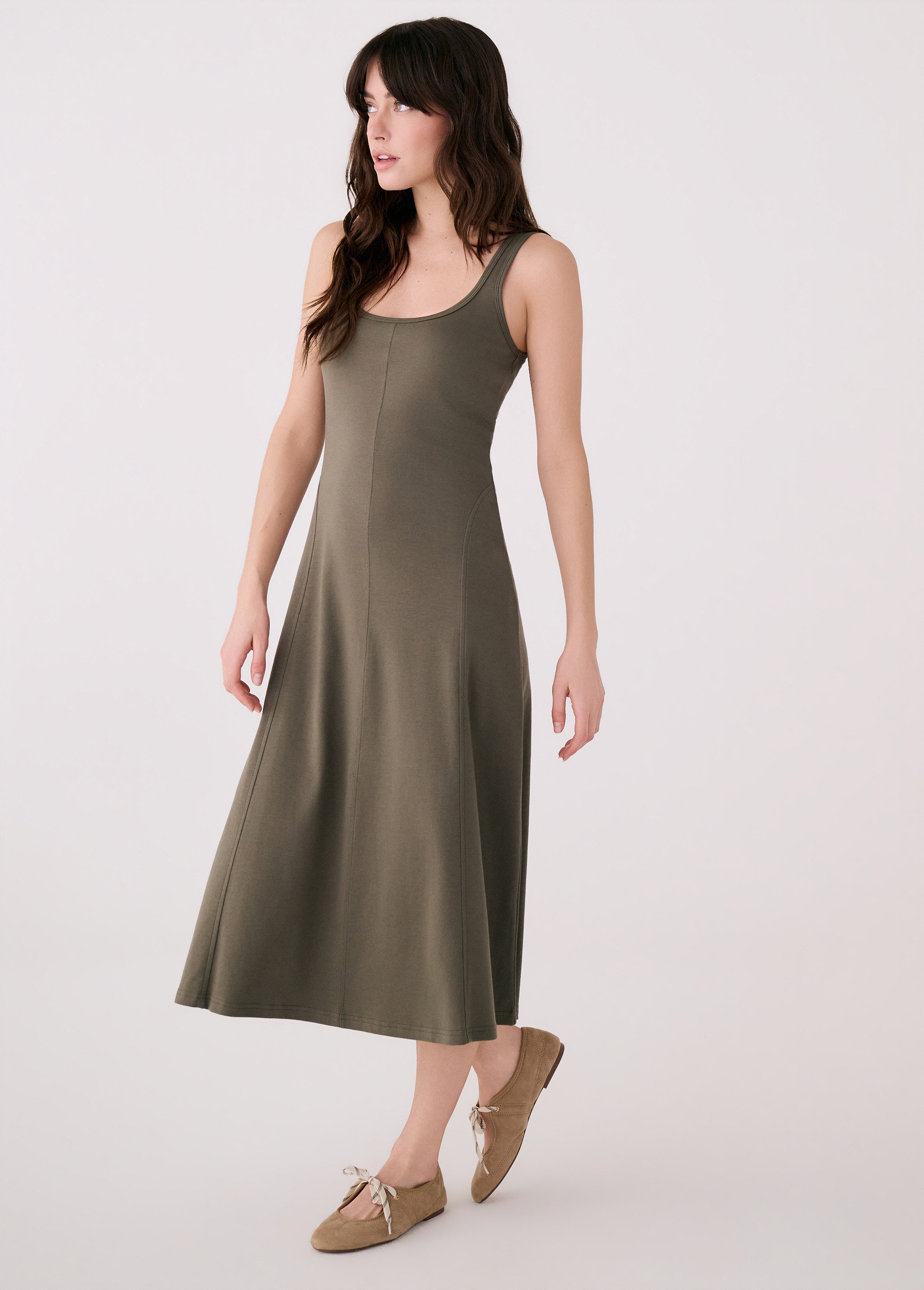 Lolë Core Dress in Moss olive green