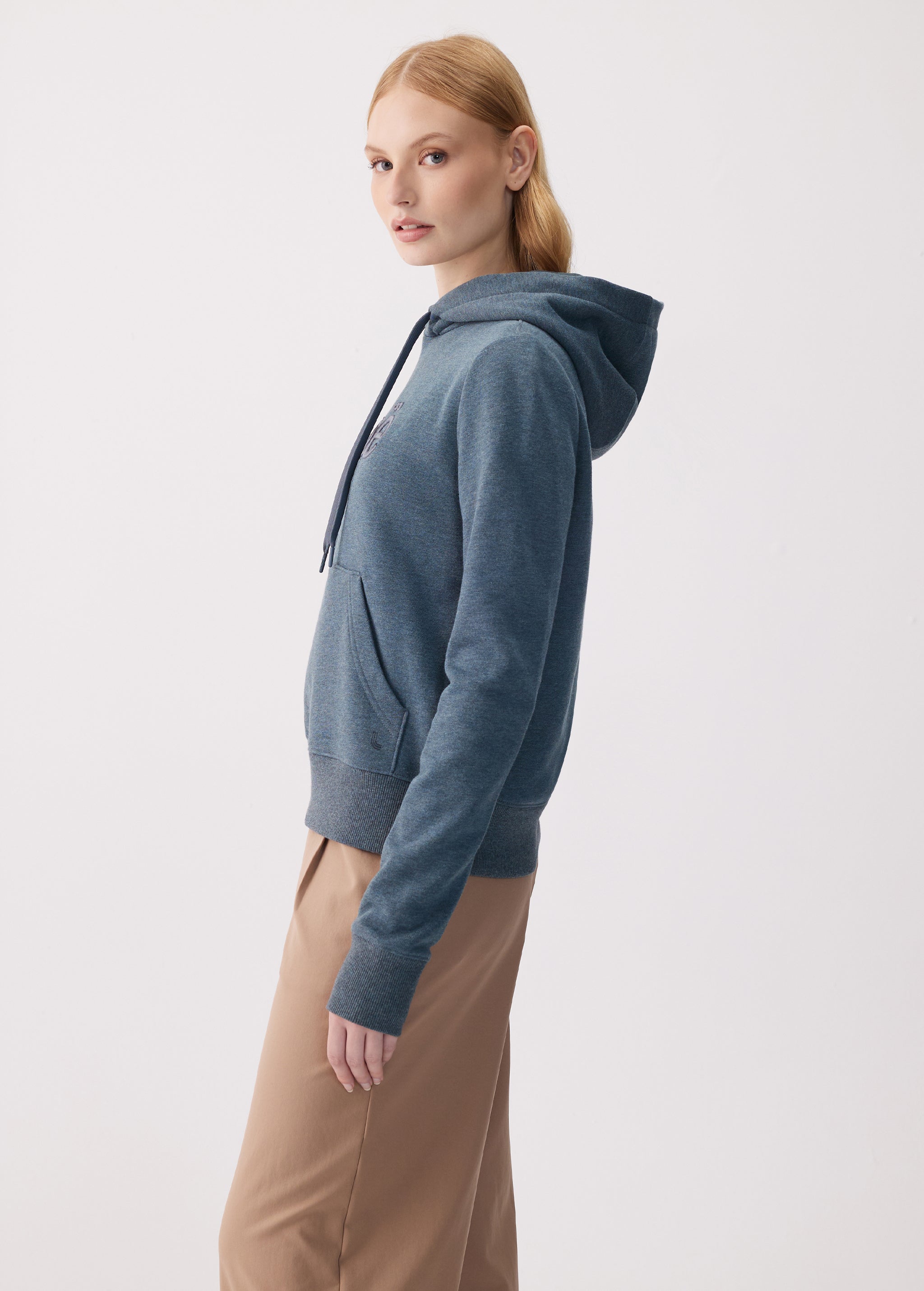 Lolë Icone Pullover Hoodie in blue